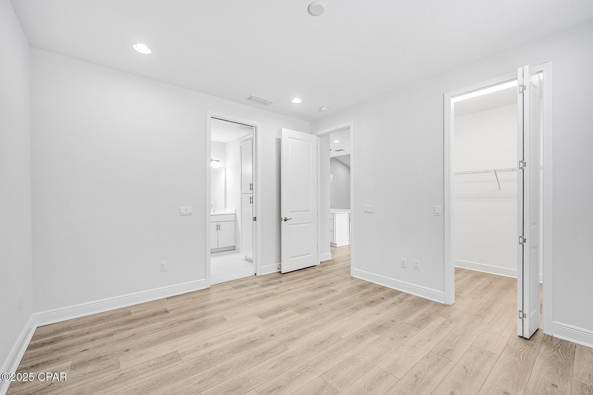 8666 Conch Shell Court