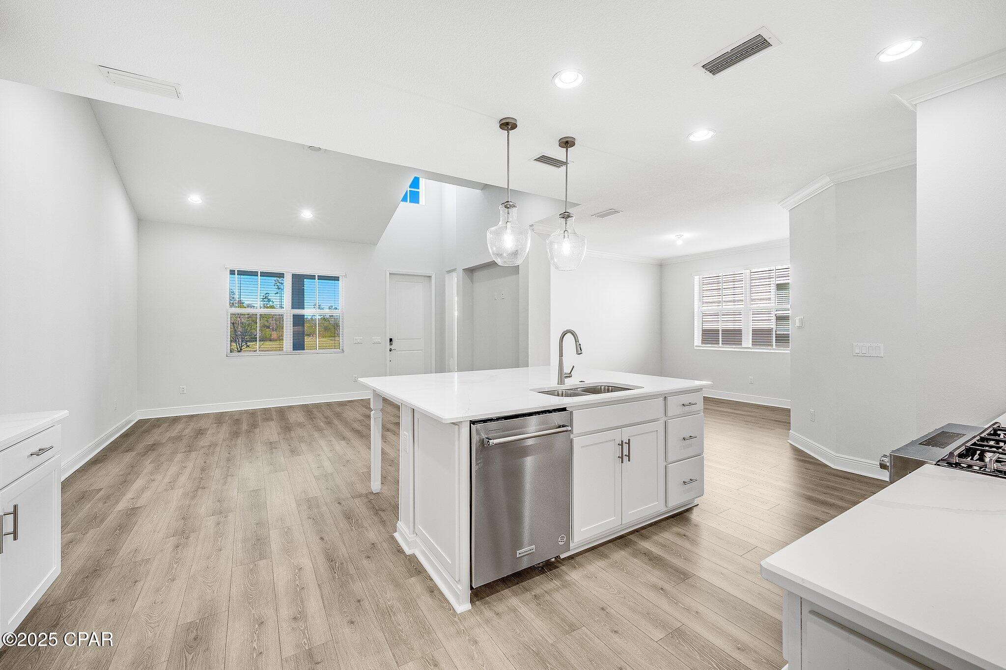 8666 Conch Shell Court