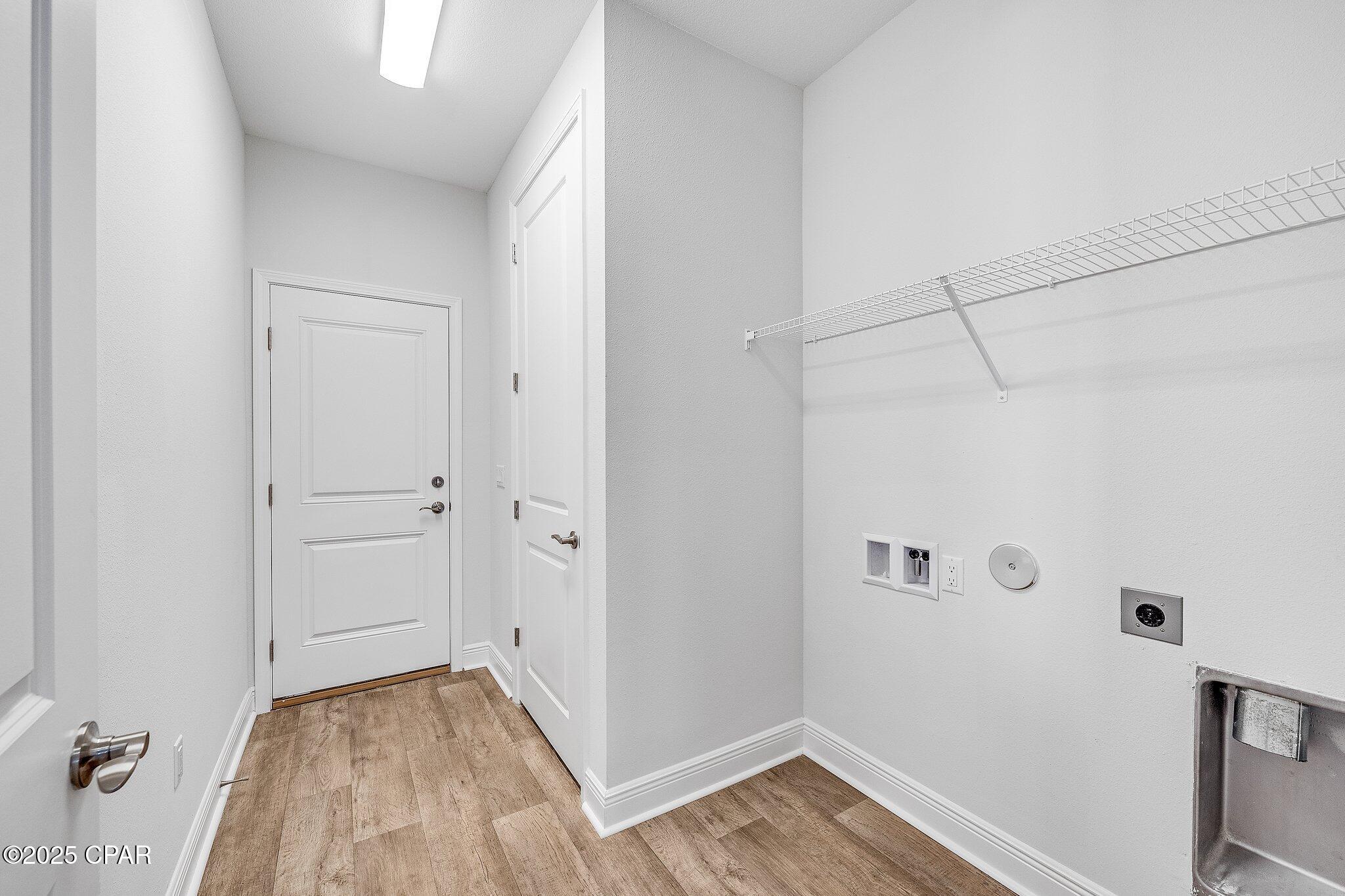 8666 Conch Shell Court