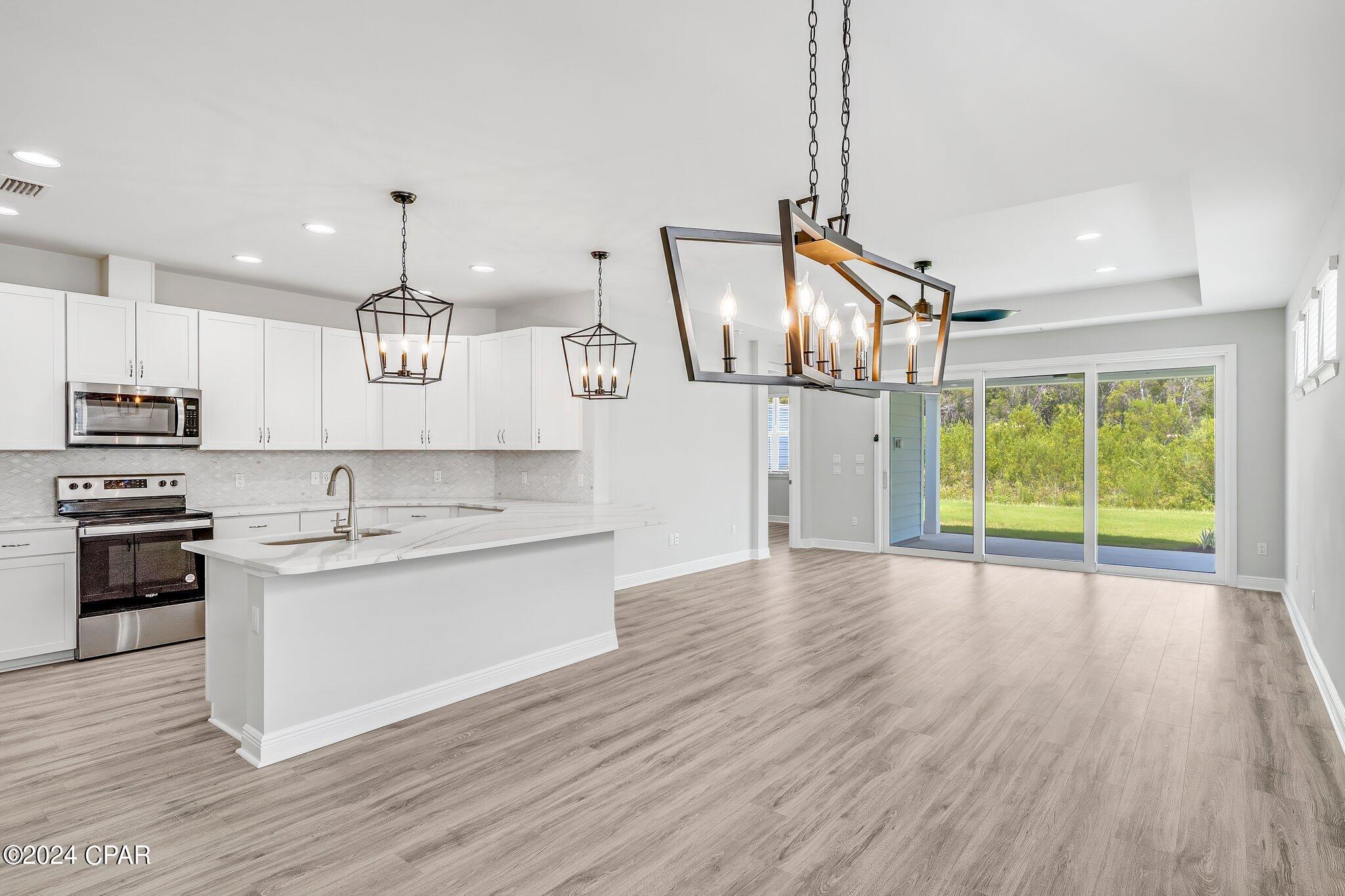 8531 Island Breeze Avenue