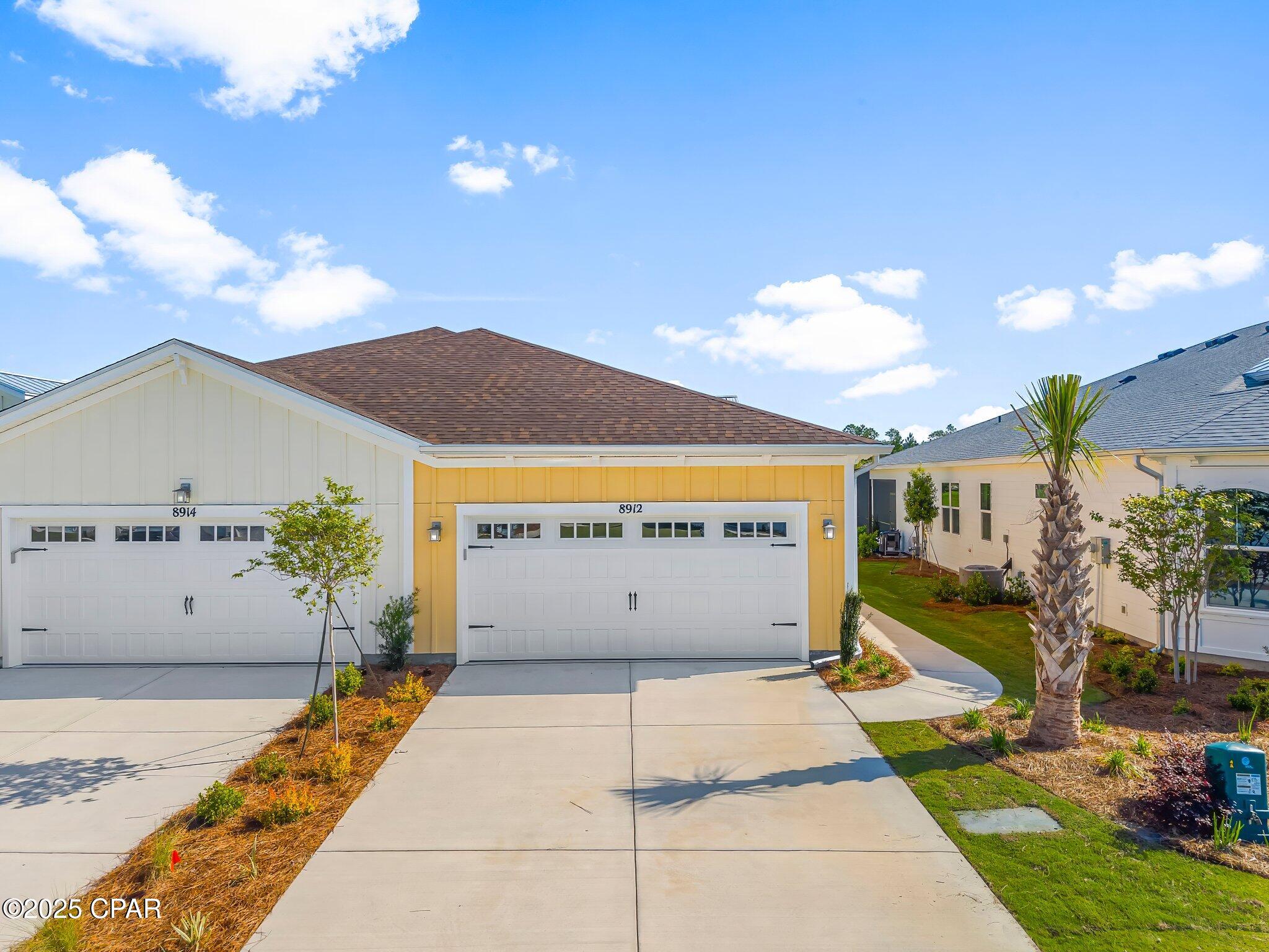 8912 Parrot Place