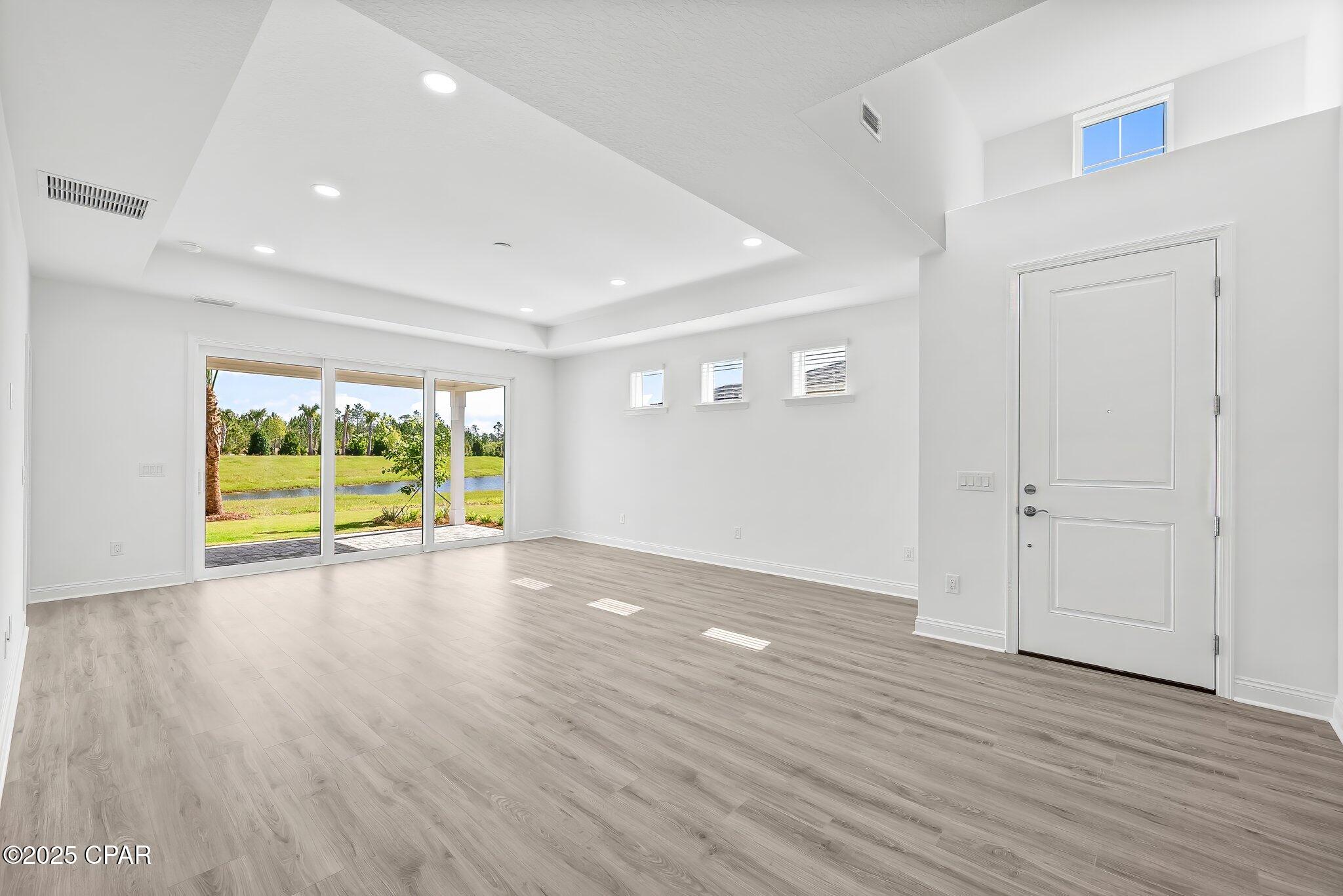 8912 Parrot Place