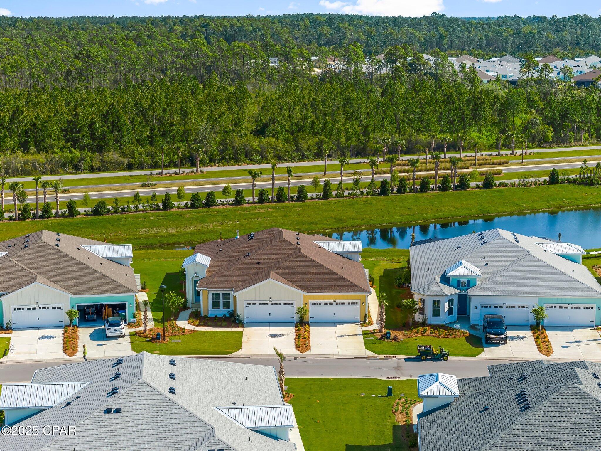 8912 Parrot Place