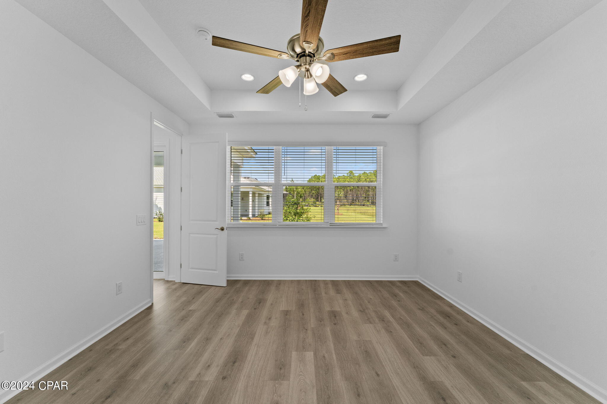 9478 Paradise Drive