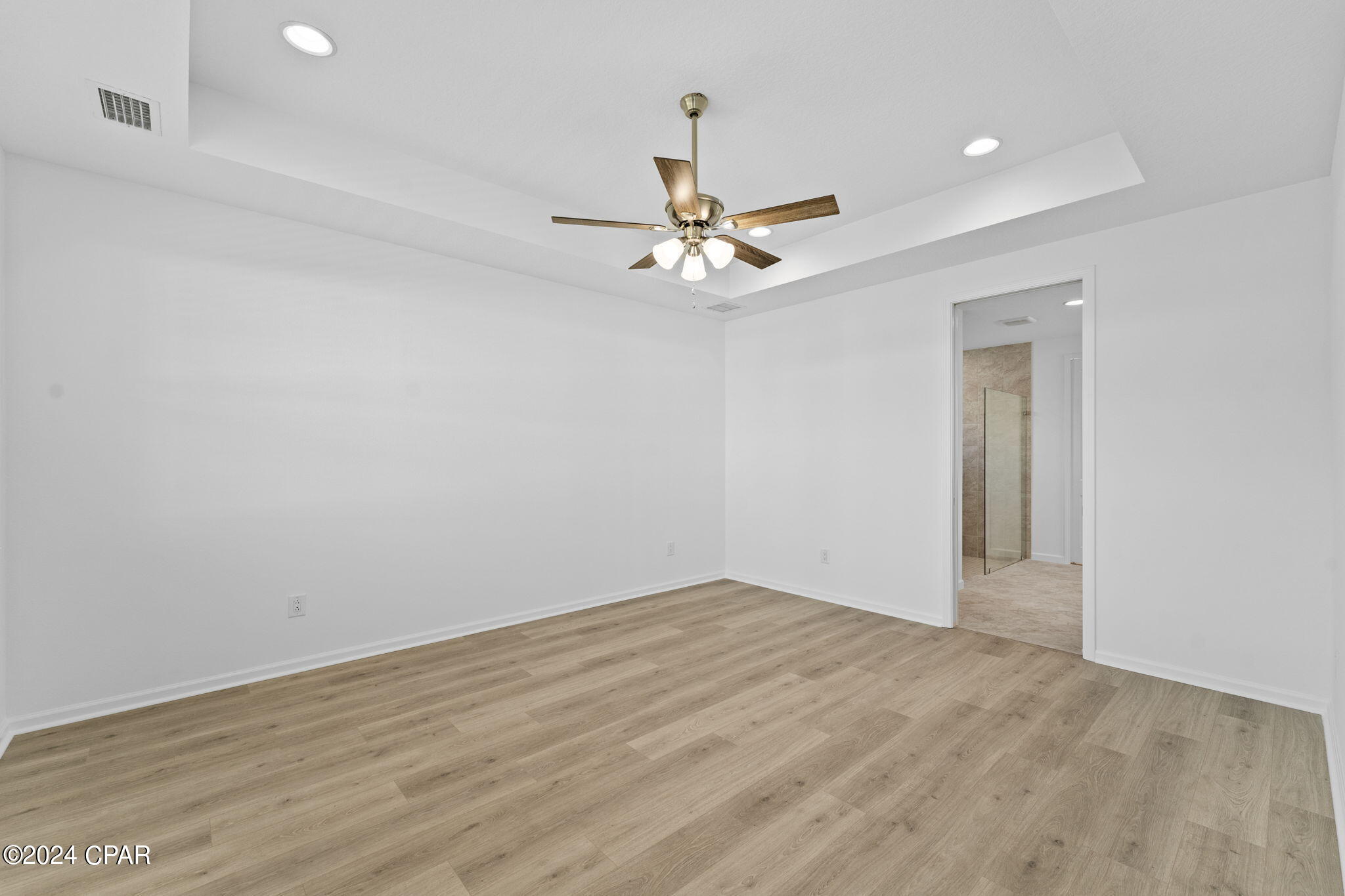 9478 Paradise Drive