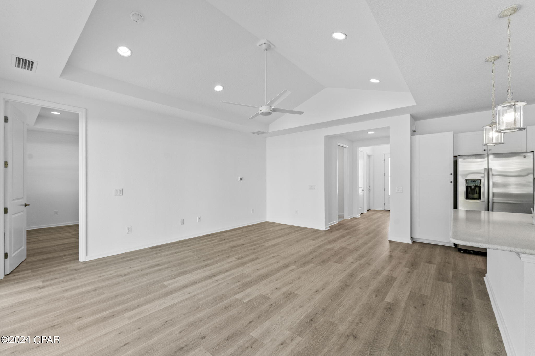 9478 Paradise Drive