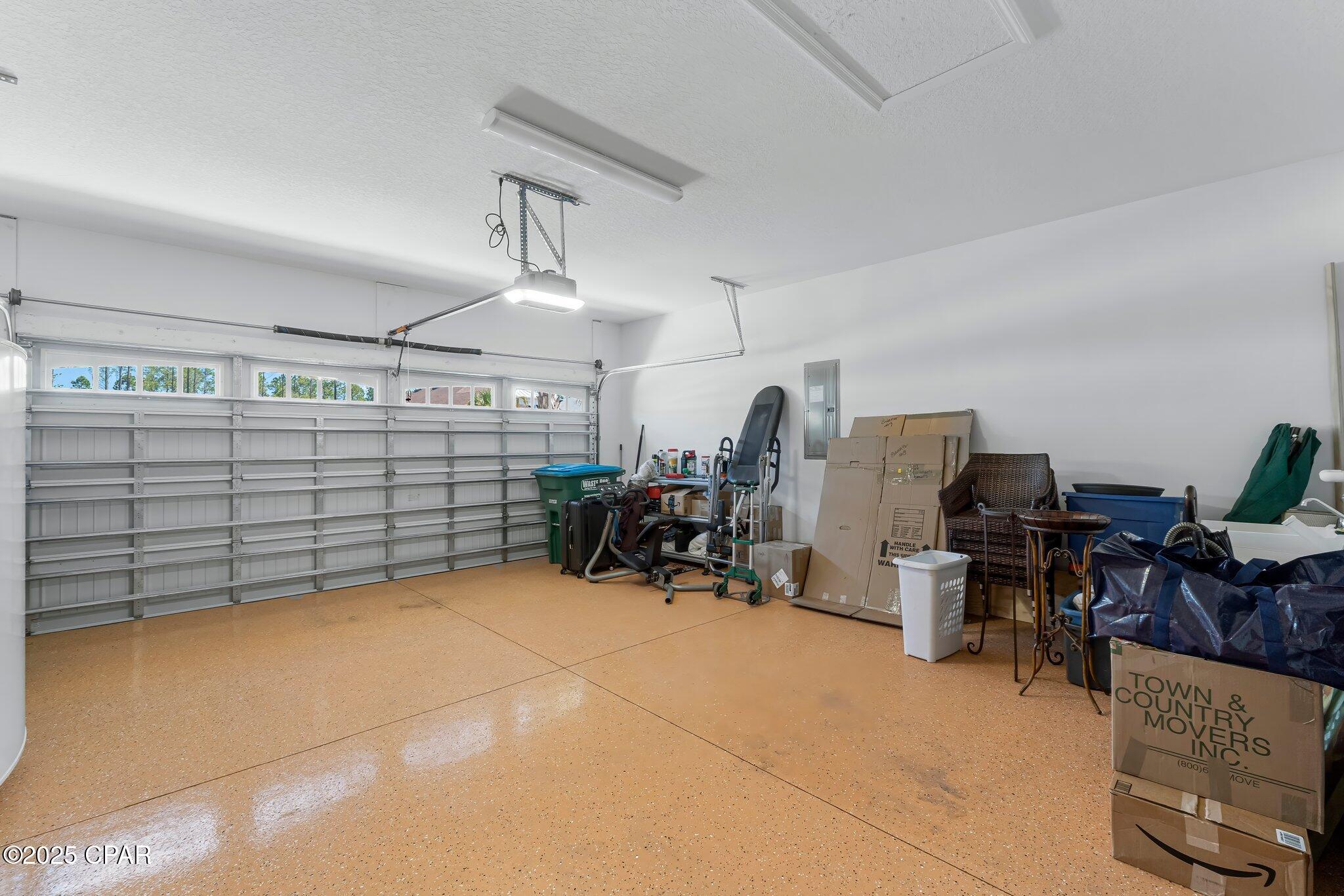 8737 Coral Reef Way