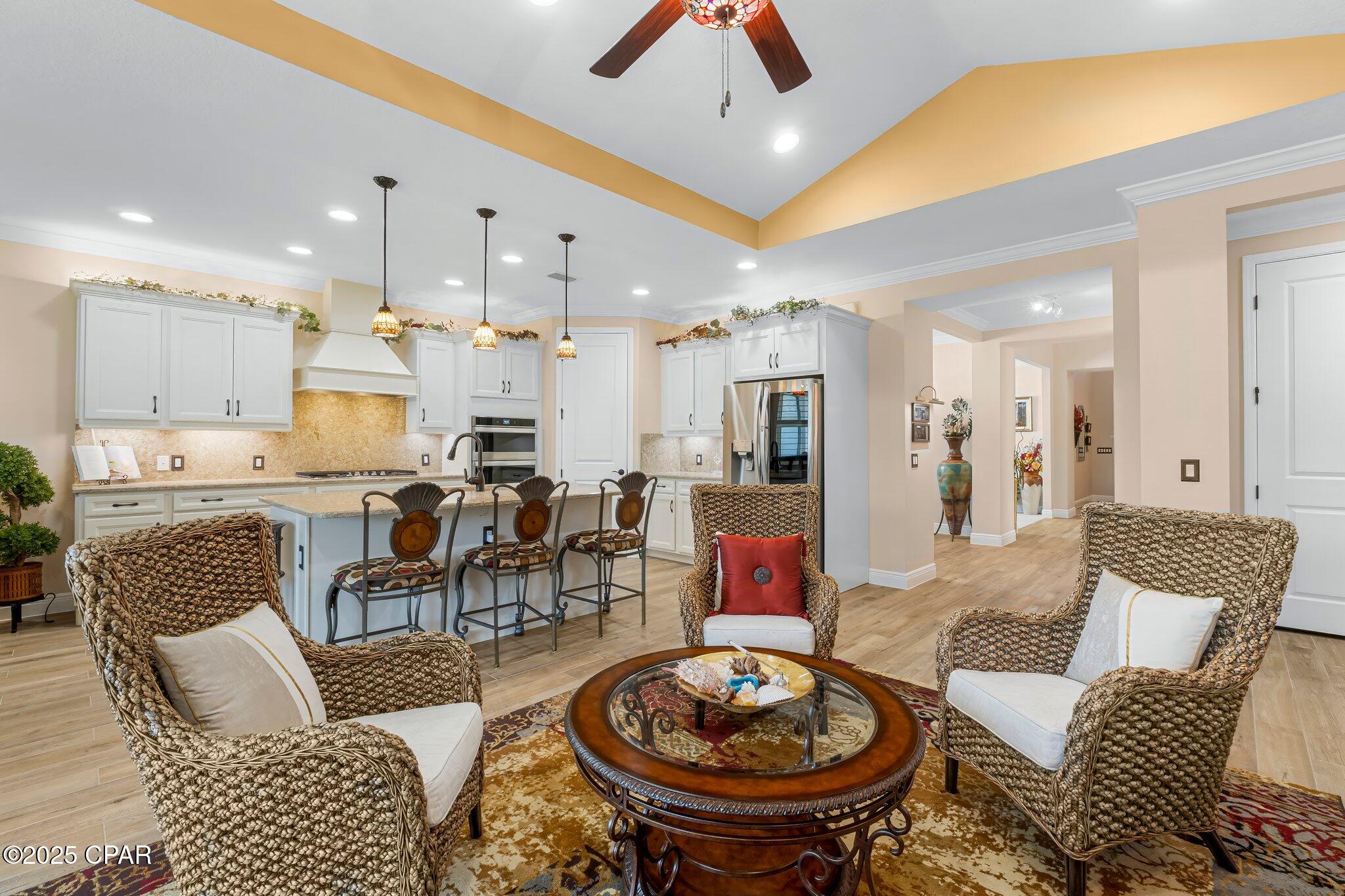 8737 Coral Reef Way