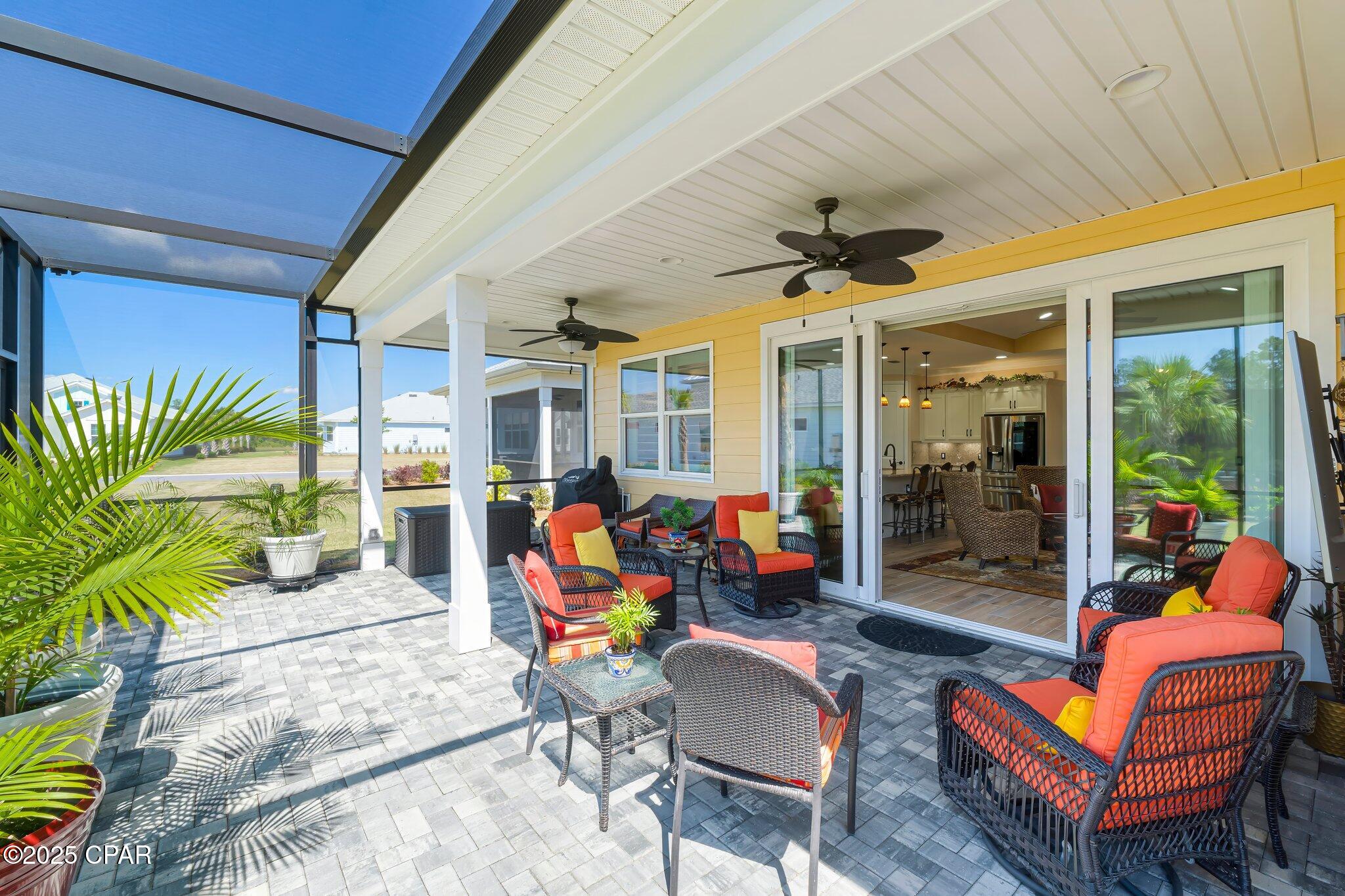 8737 Coral Reef Way