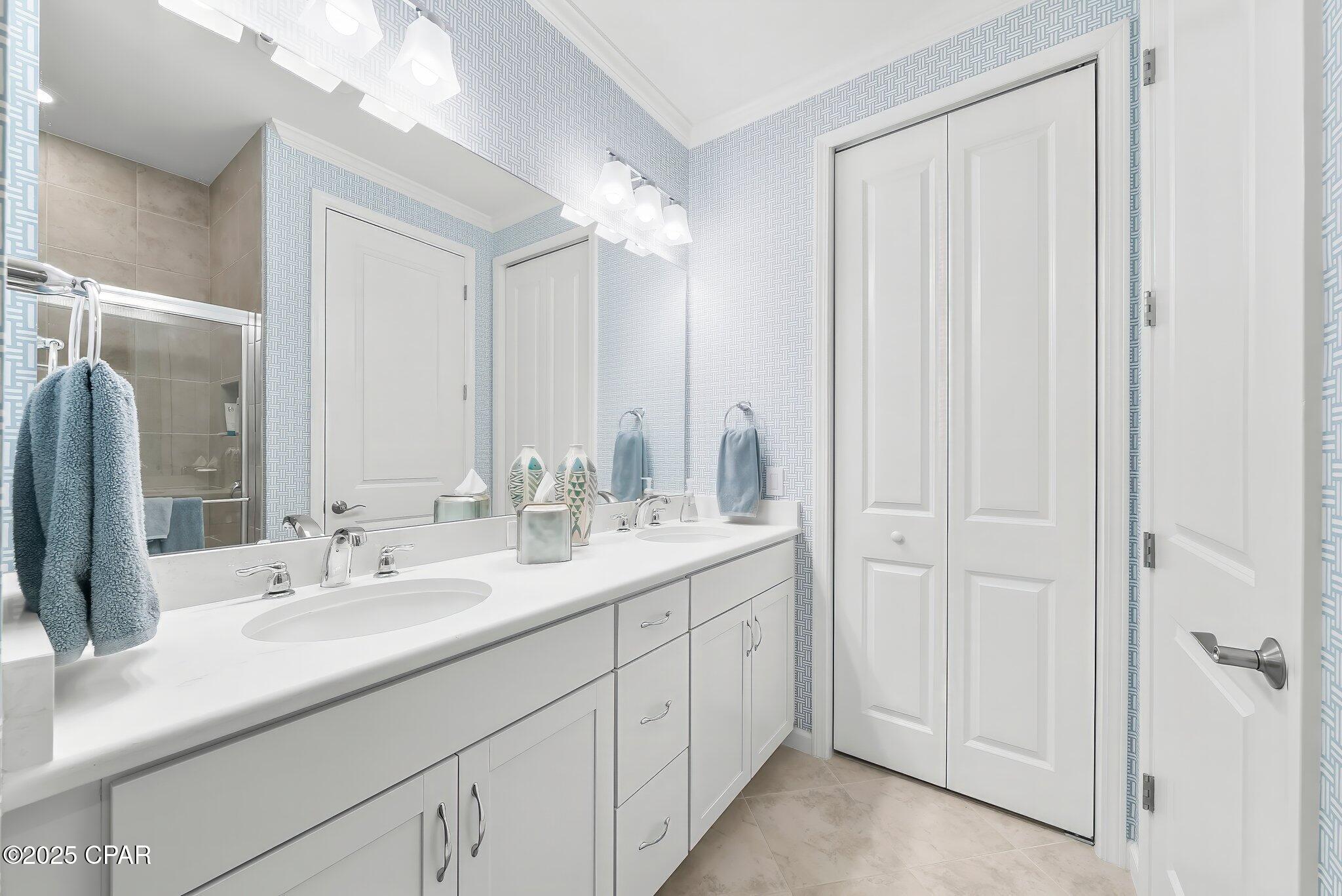 8662 Conch Shell Court