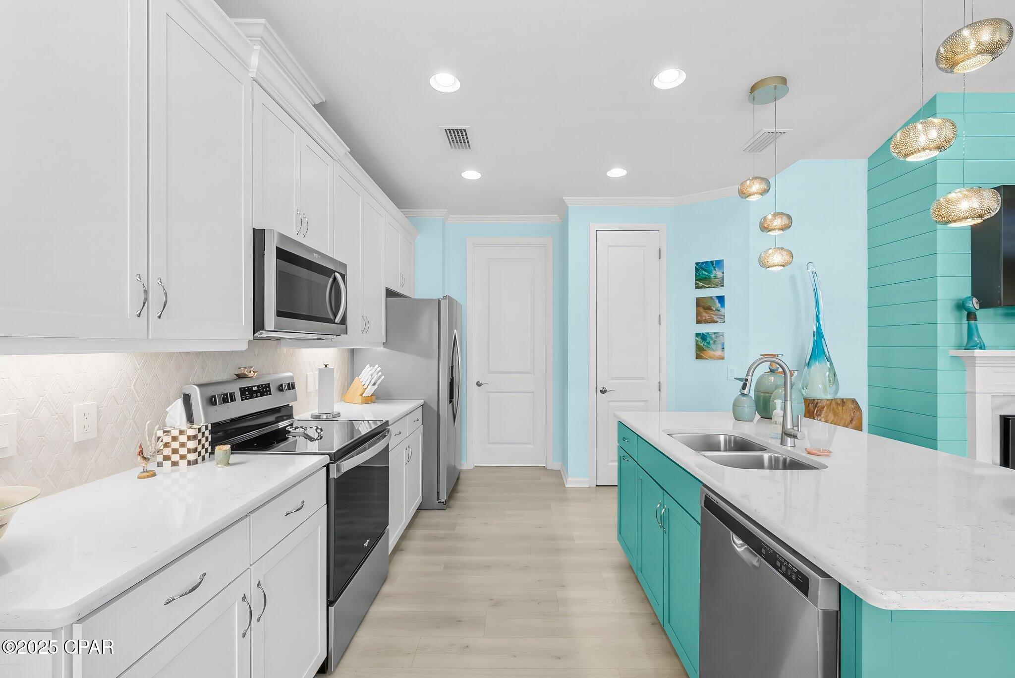 8662 Conch Shell Court