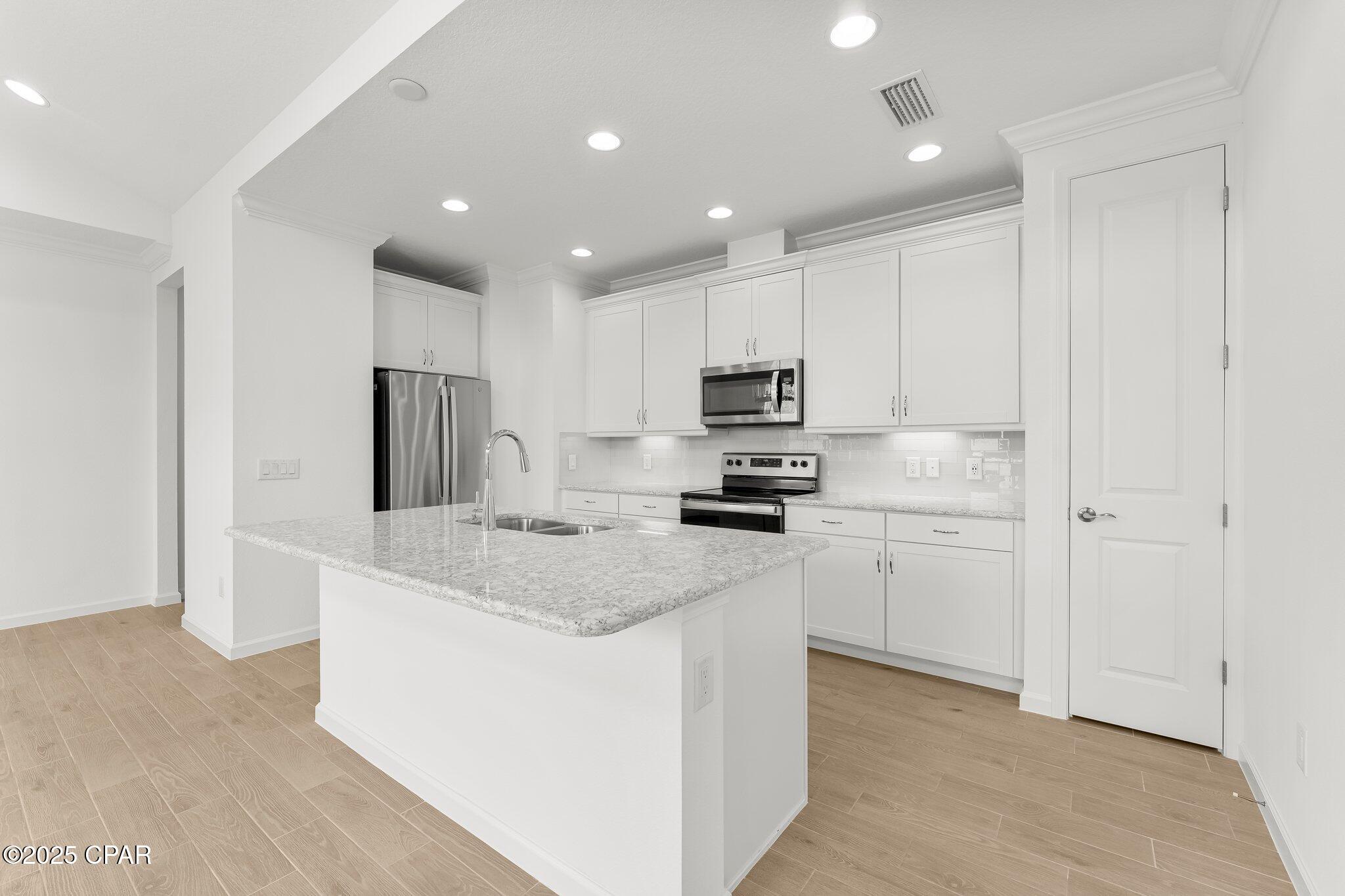 8454 Dreams Float Court