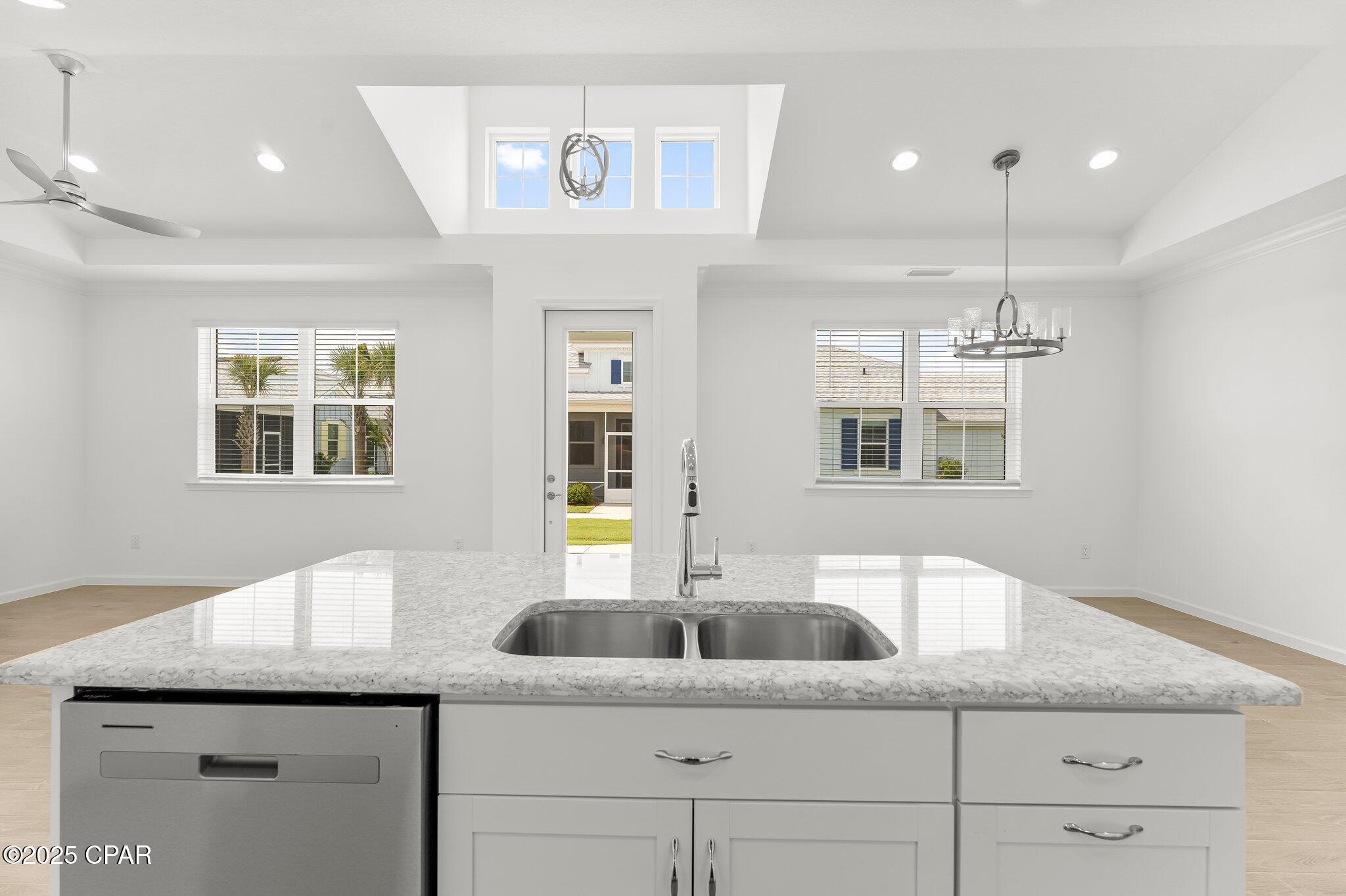 8454 Dreams Float Court