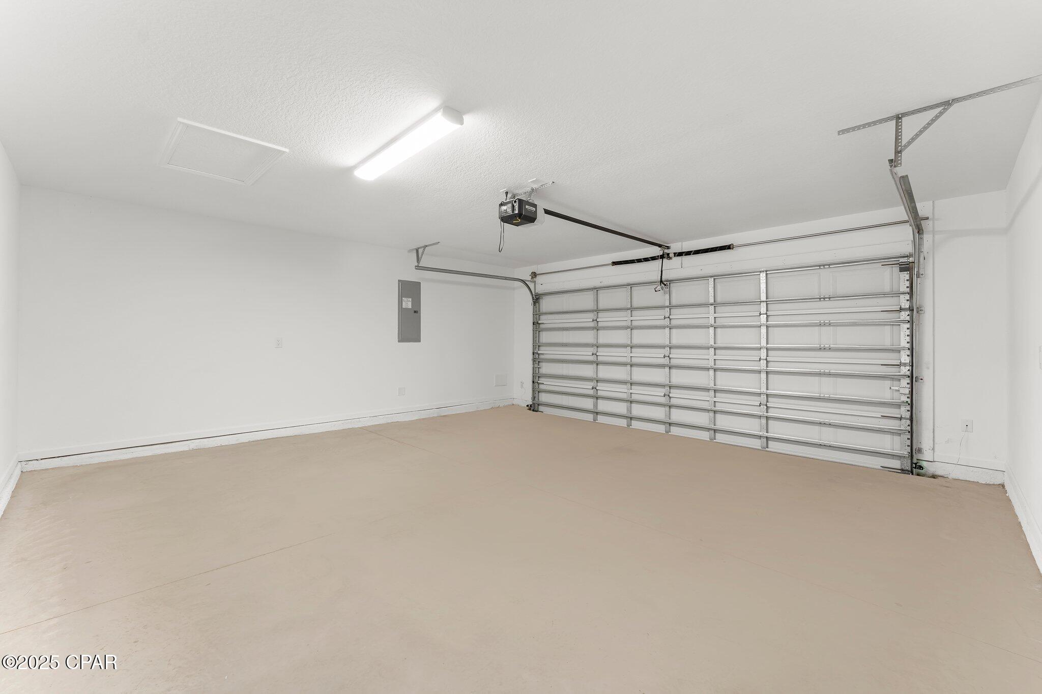 8454 Dreams Float Court