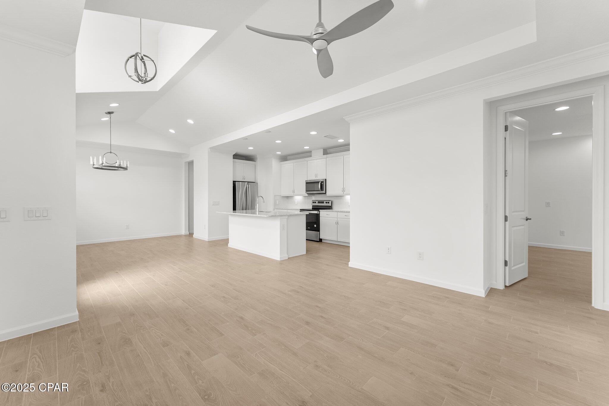 8454 Dreams Float Court