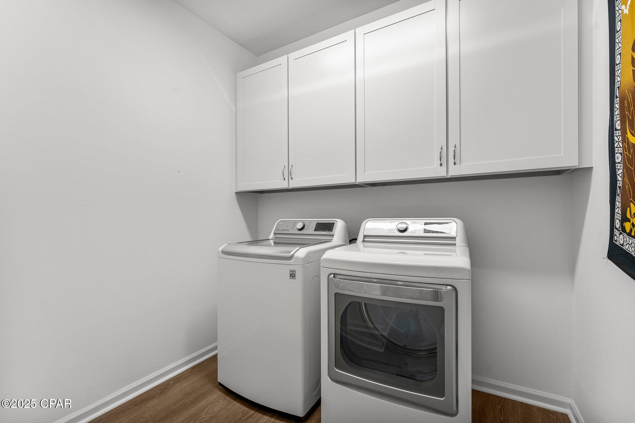 8435 Coral Reef Way