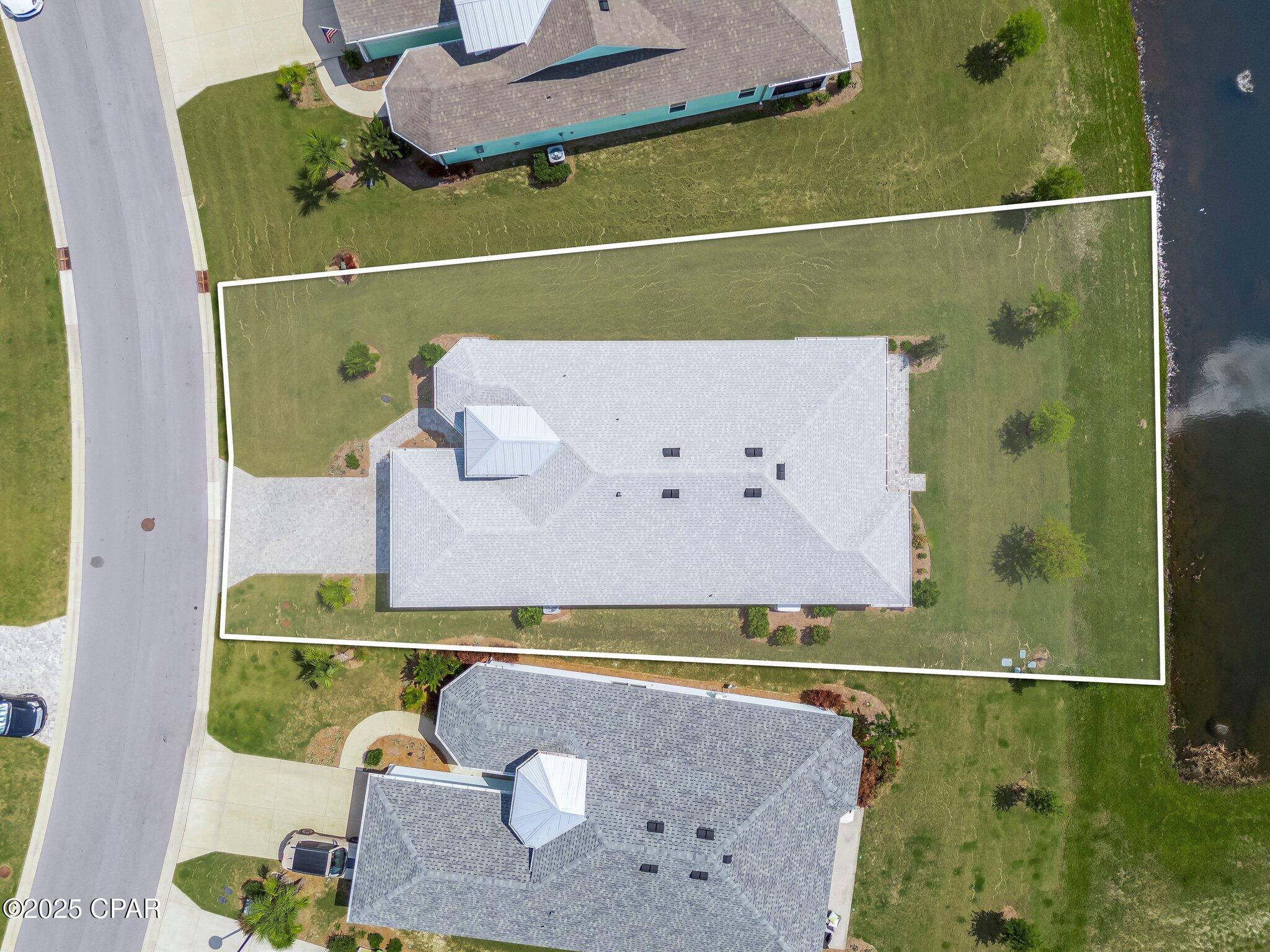 8435 Coral Reef Way