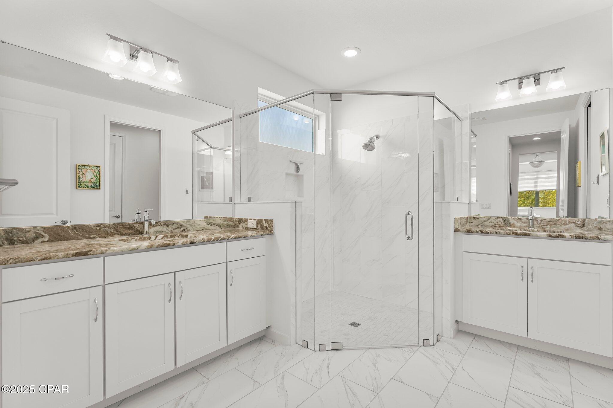 8435 Coral Reef Way