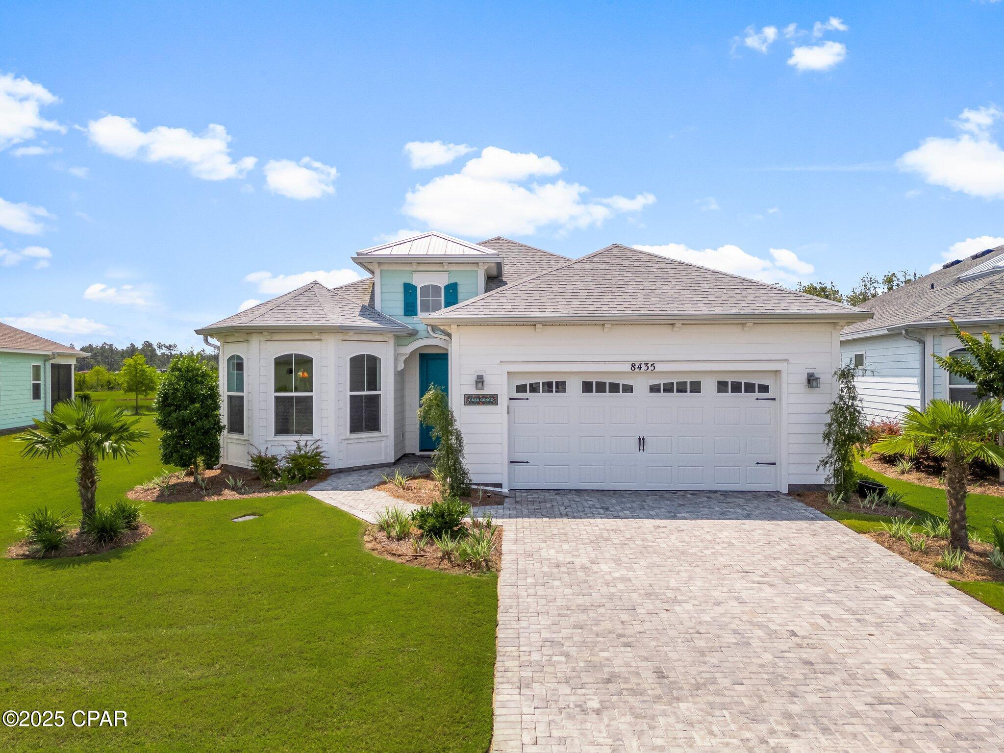 8435 Coral Reef Way