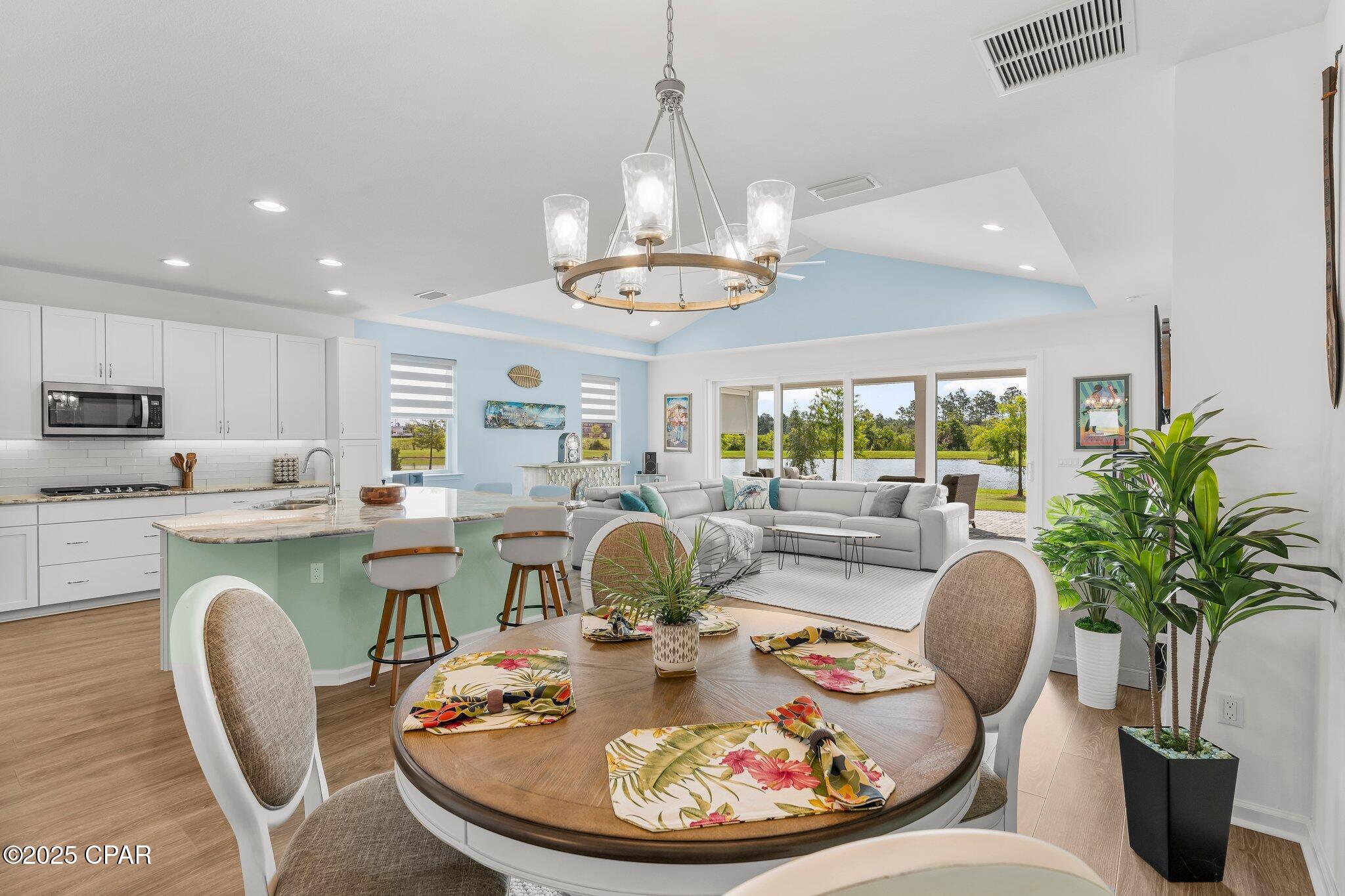 8435 Coral Reef Way
