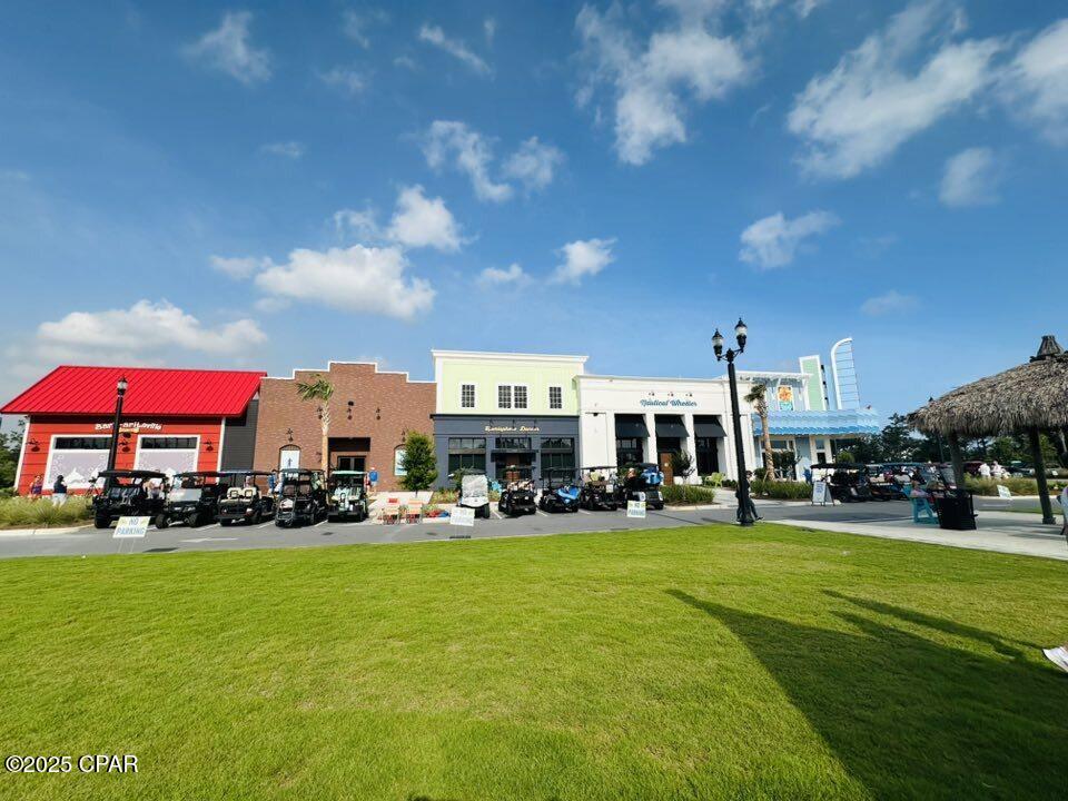 8435 Coral Reef Way