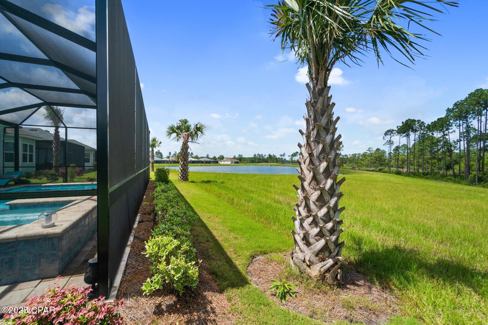 8835 Coral Reef Way