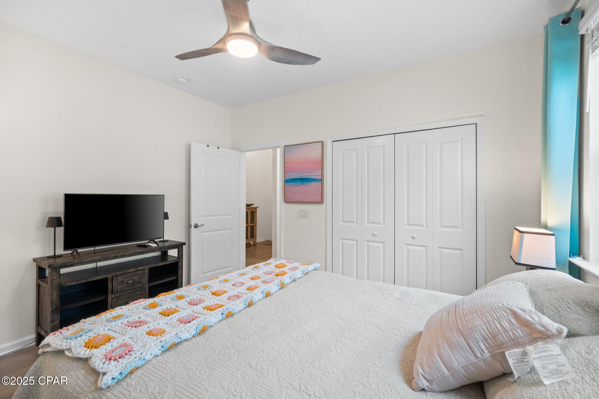8835 Coral Reef Way