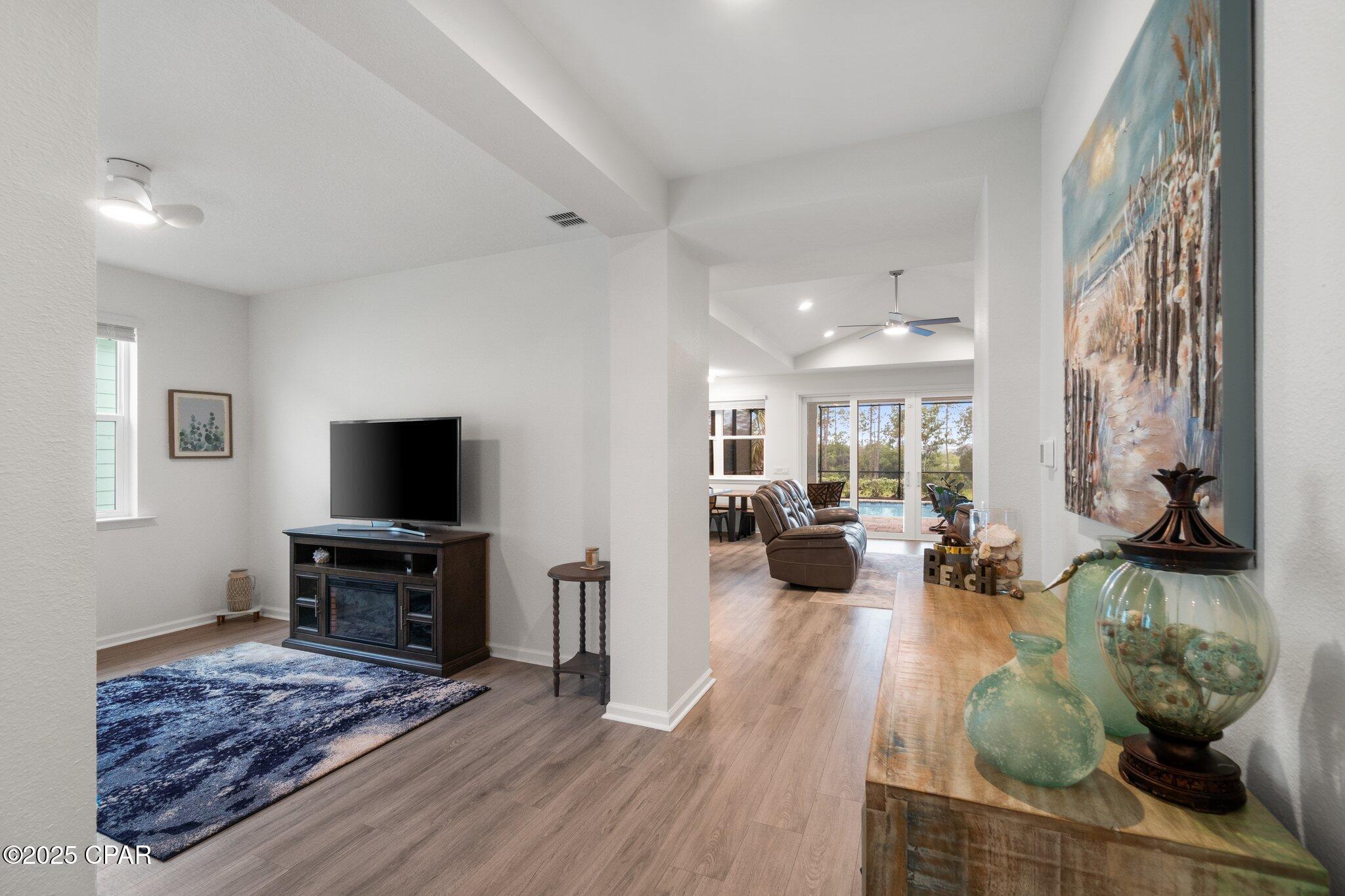 8835 Coral Reef Way