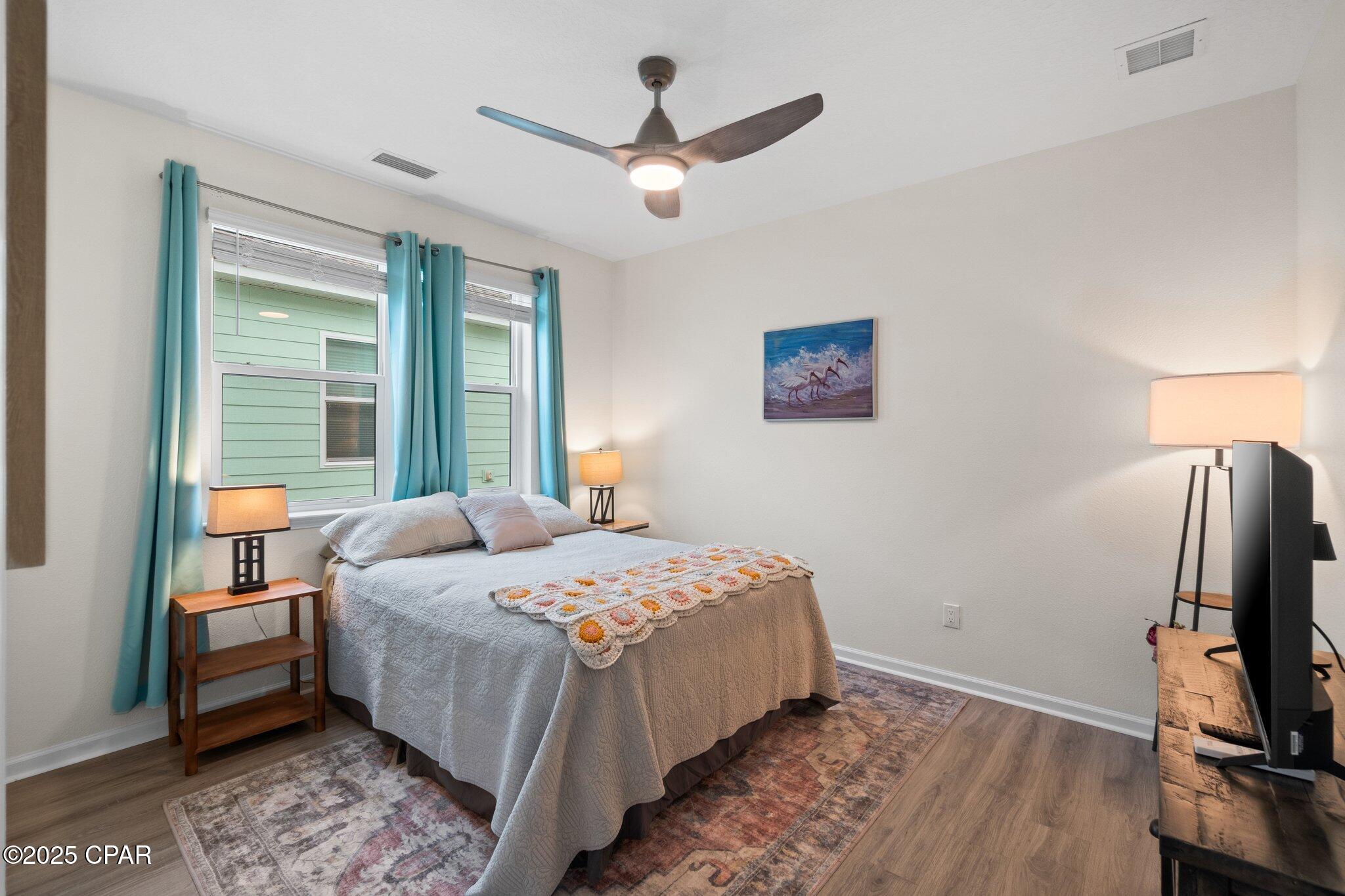8835 Coral Reef Way