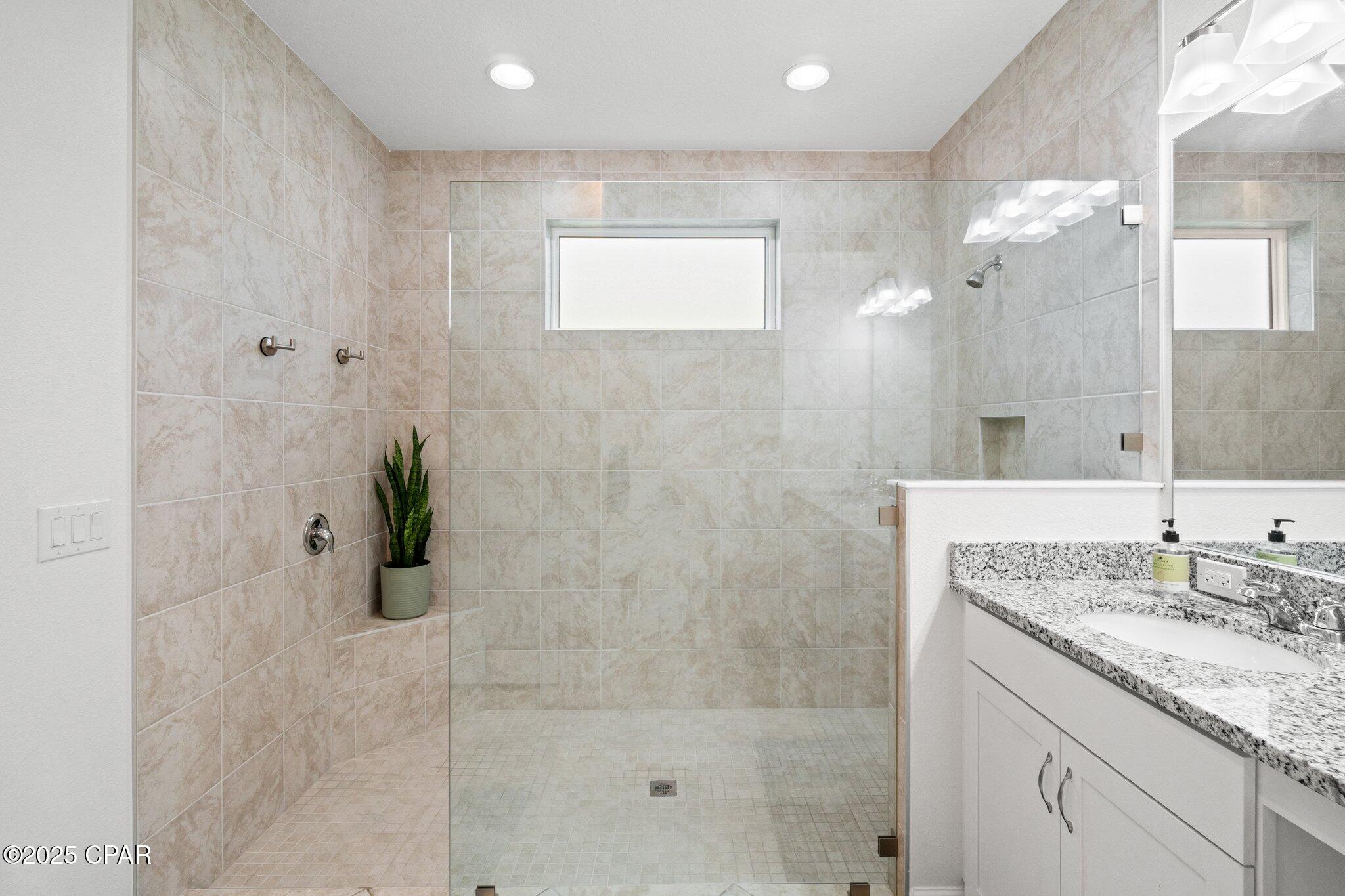 8835 Coral Reef Way