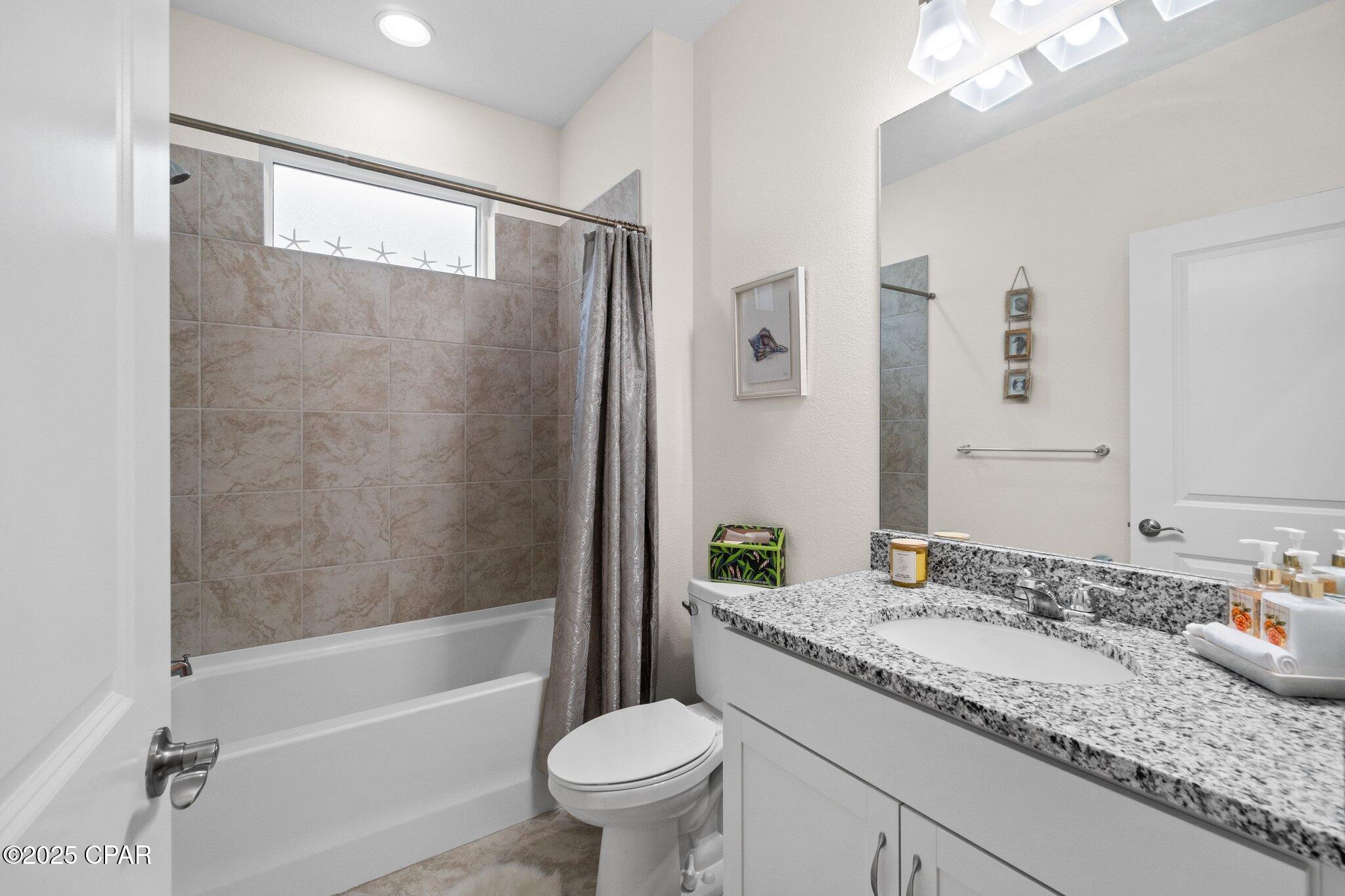 8835 Coral Reef Way
