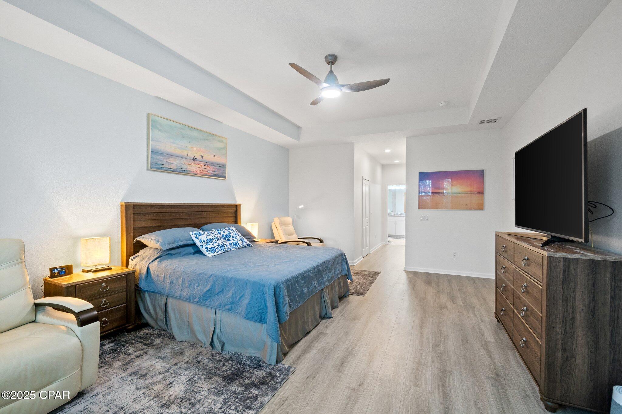 8835 Coral Reef Way