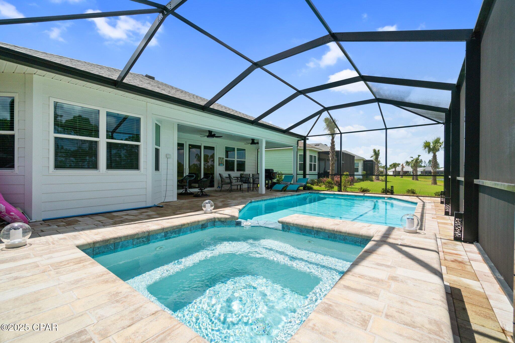 8835 Coral Reef Way