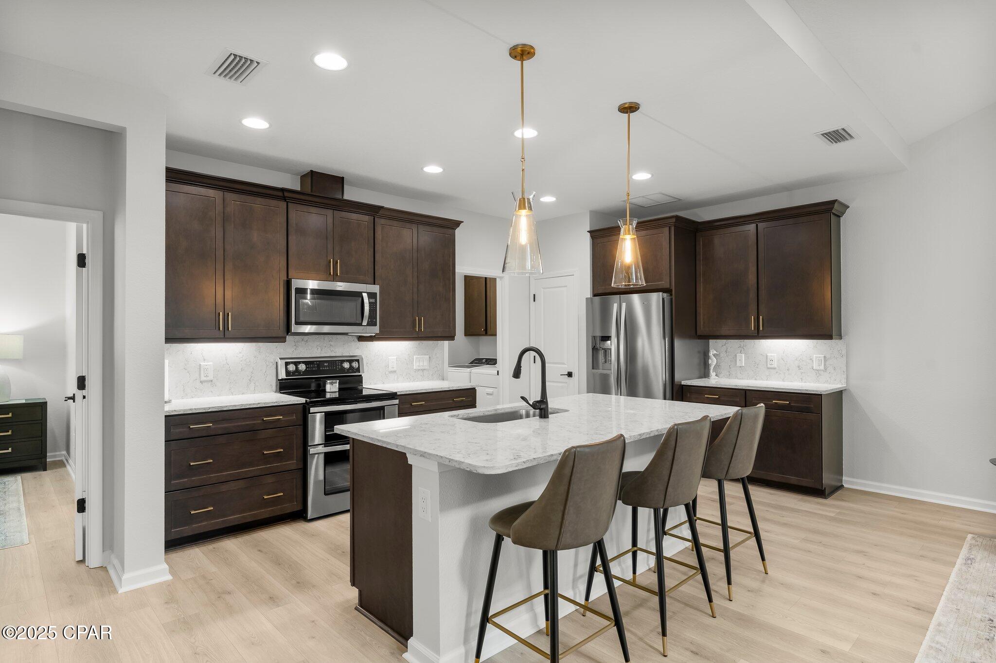 8450 Dreams Float Court