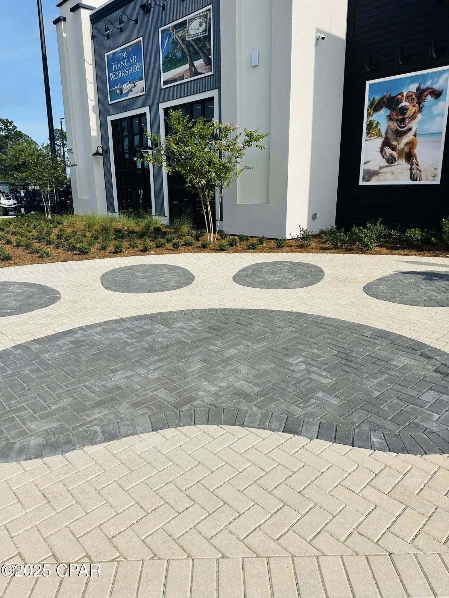 8723 Conch Shell Court