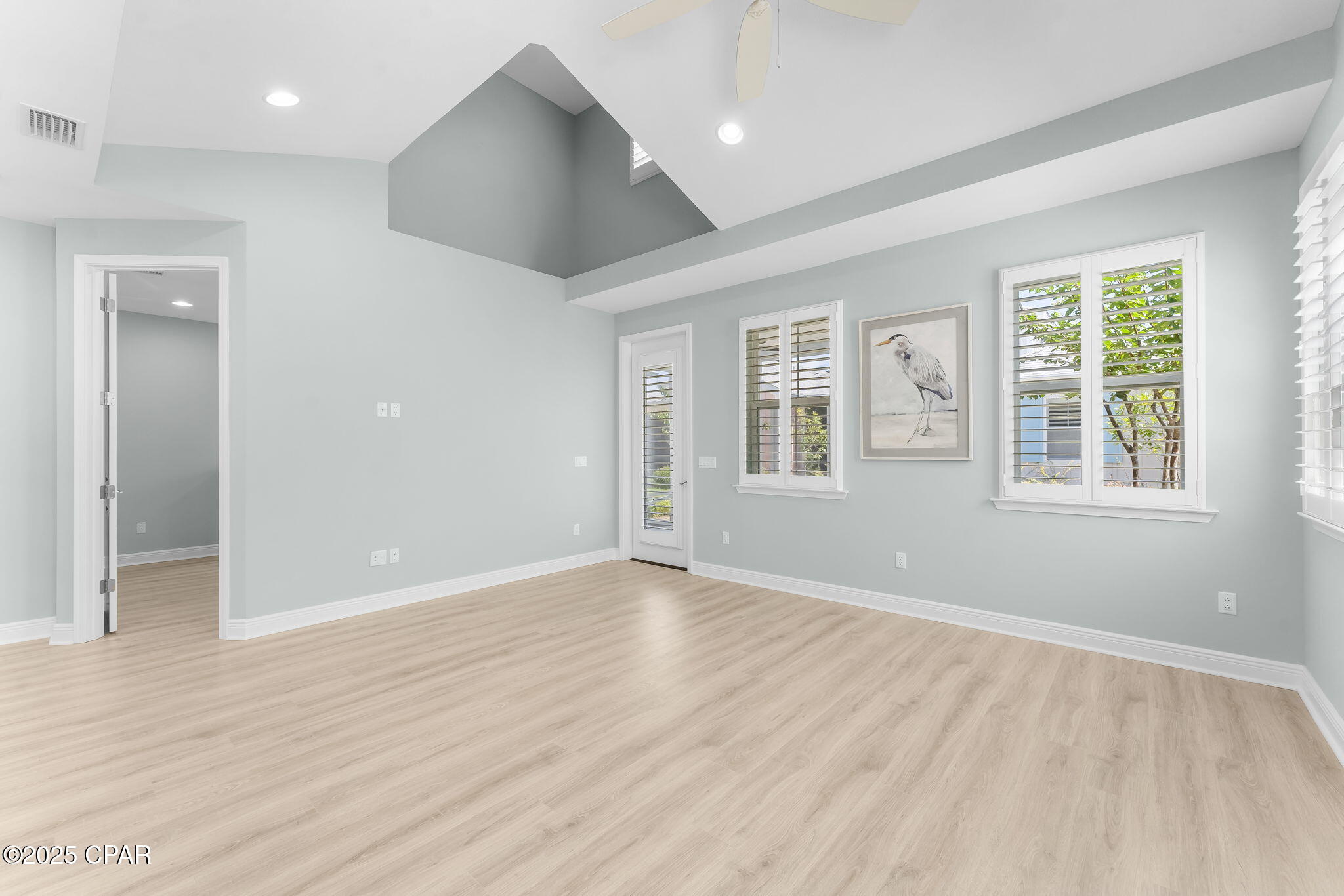 8723 Conch Shell Court