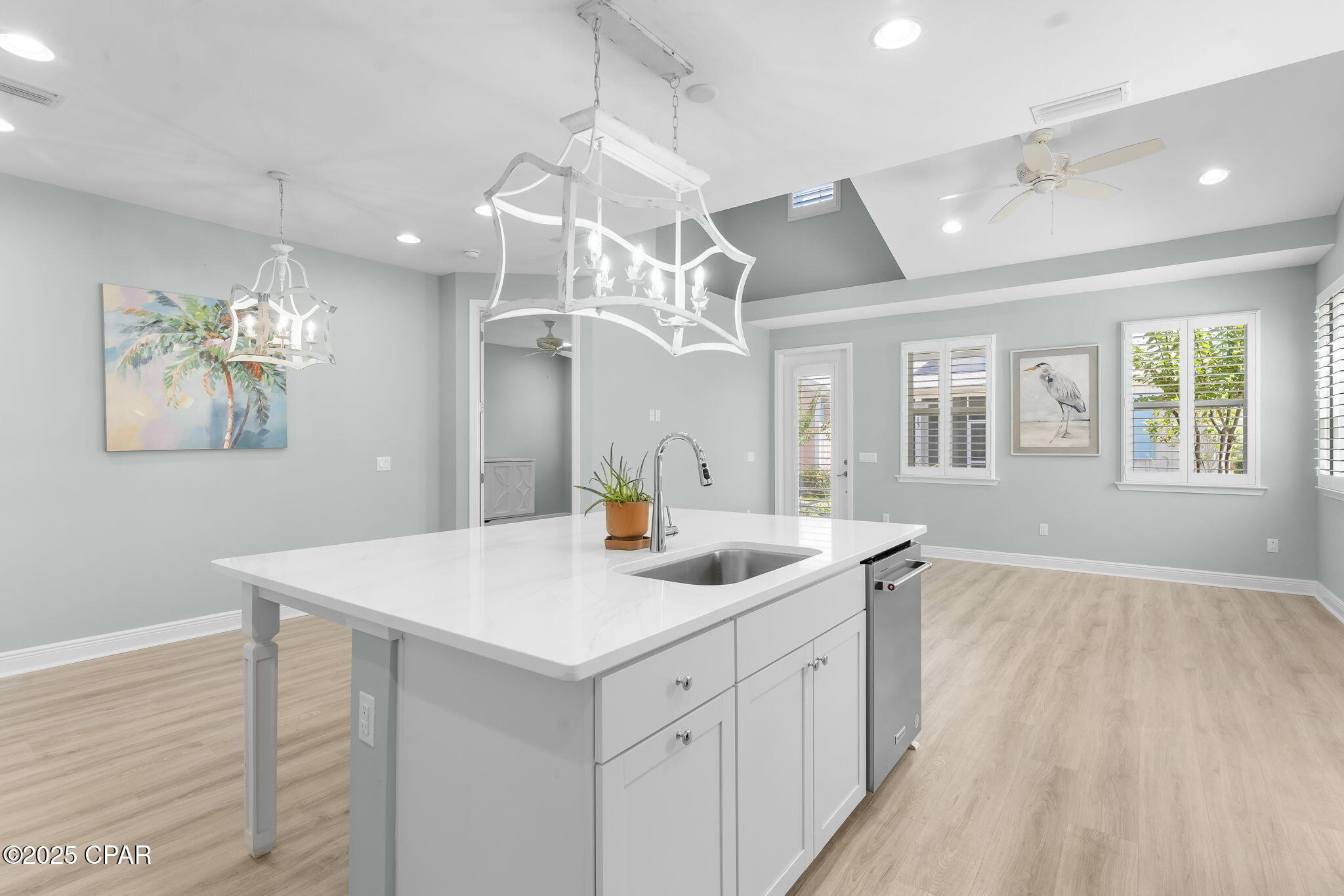 8723 Conch Shell Court