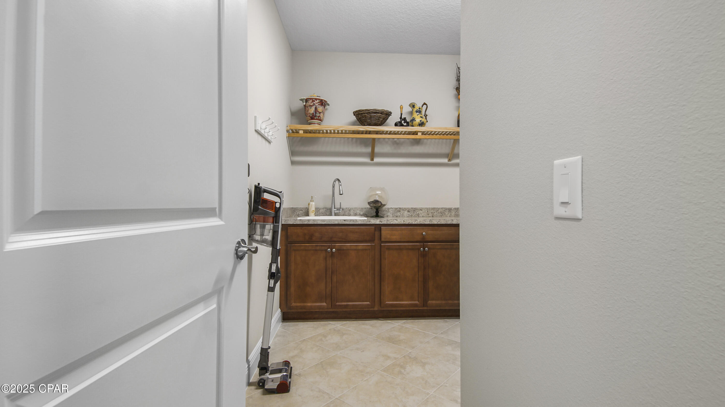 8901 Magic Court