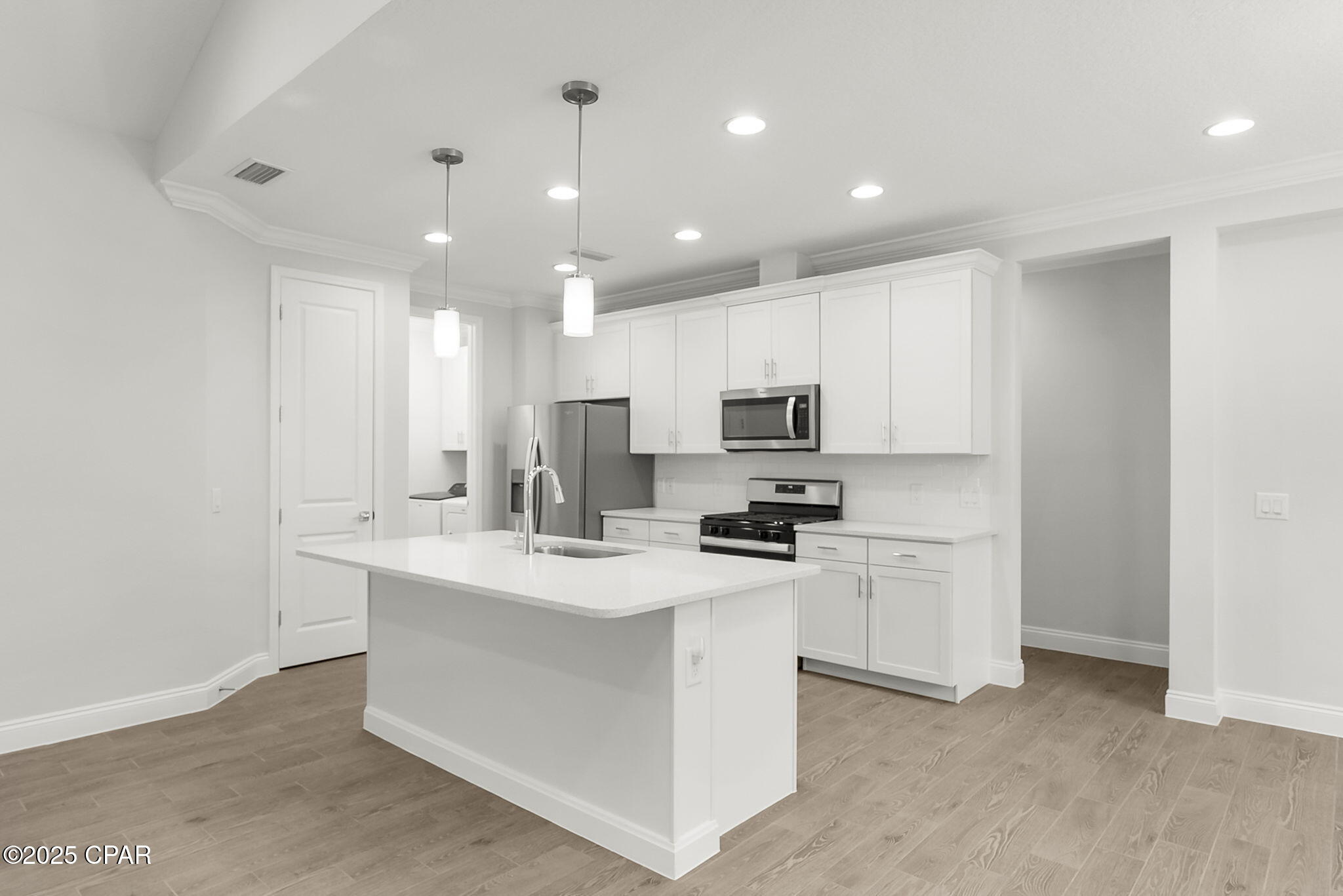 8479 Dreams Float Ct Court