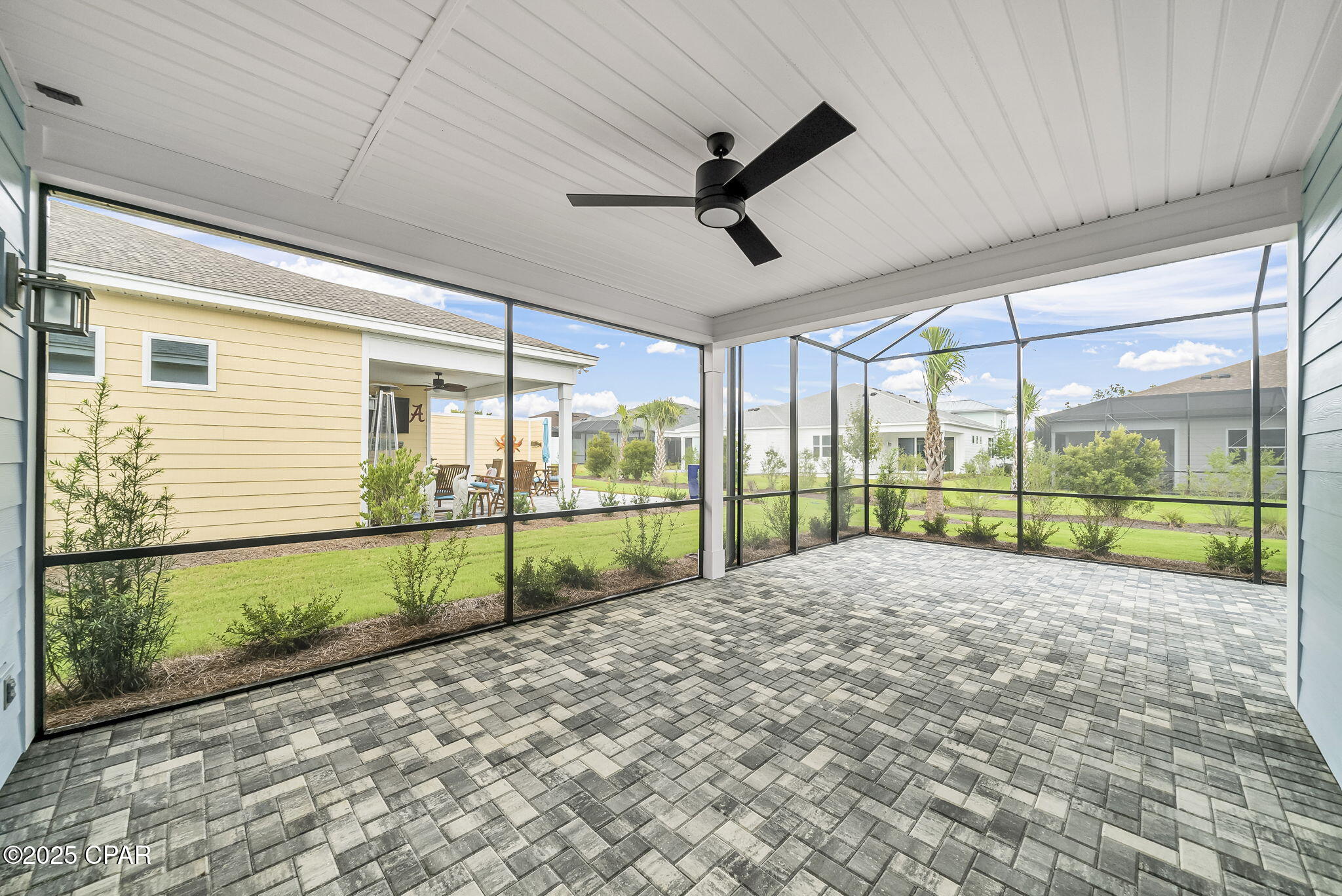 8494 Hang Loose Court