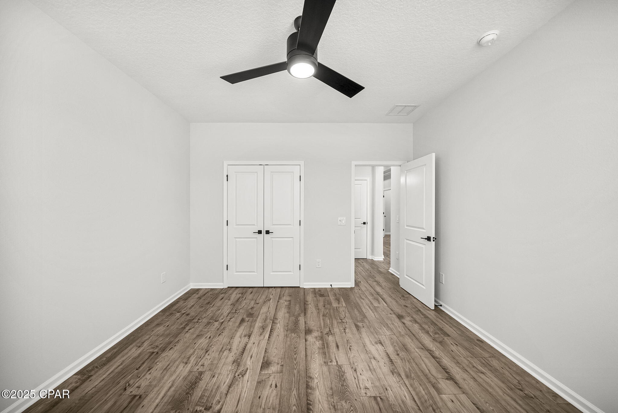 8494 Hang Loose Court