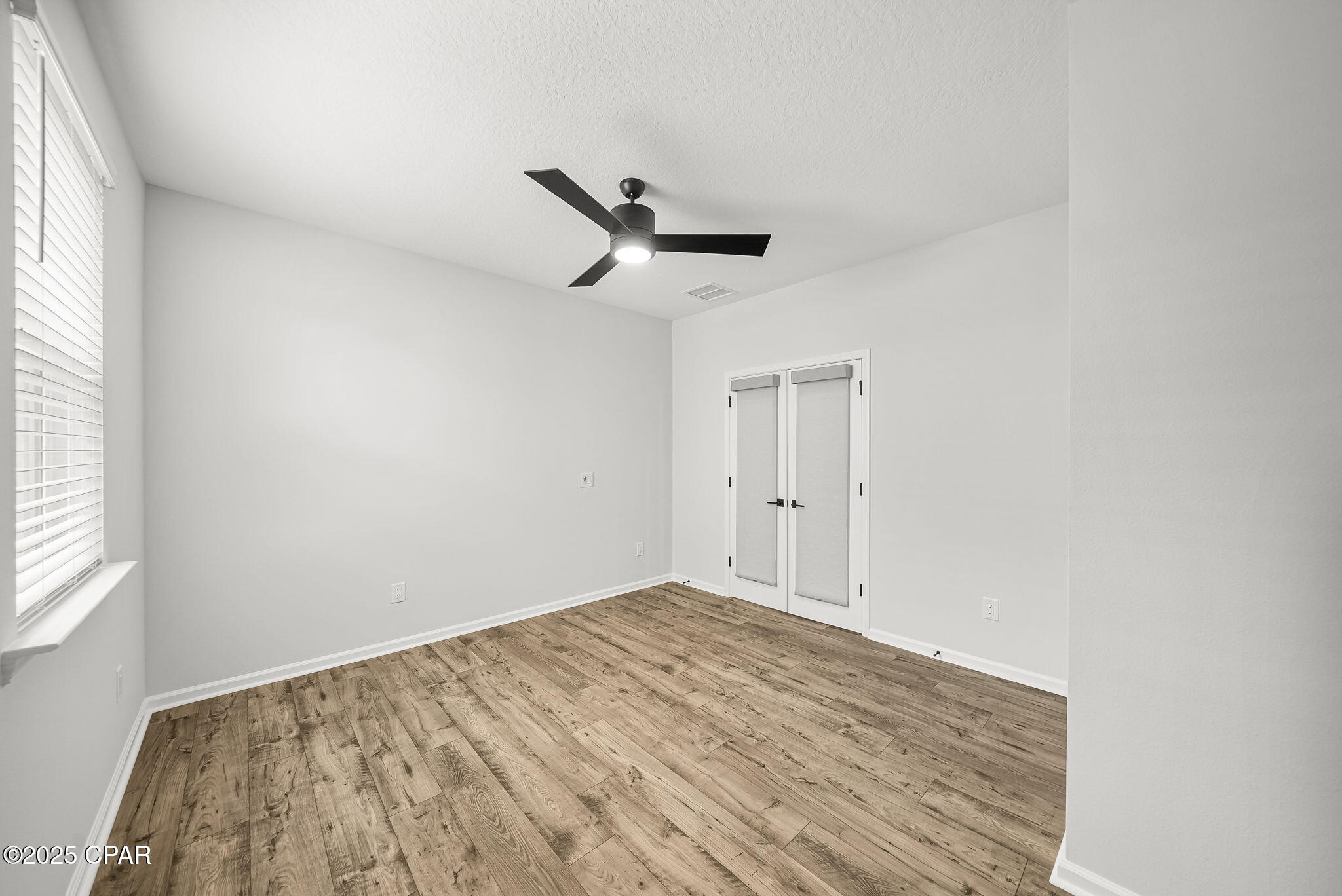 8494 Hang Loose Court