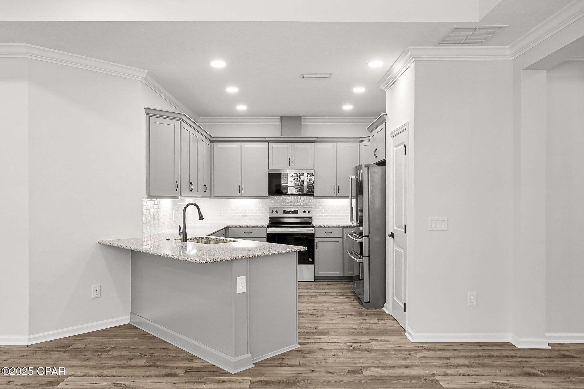 8494 Hang Loose Court