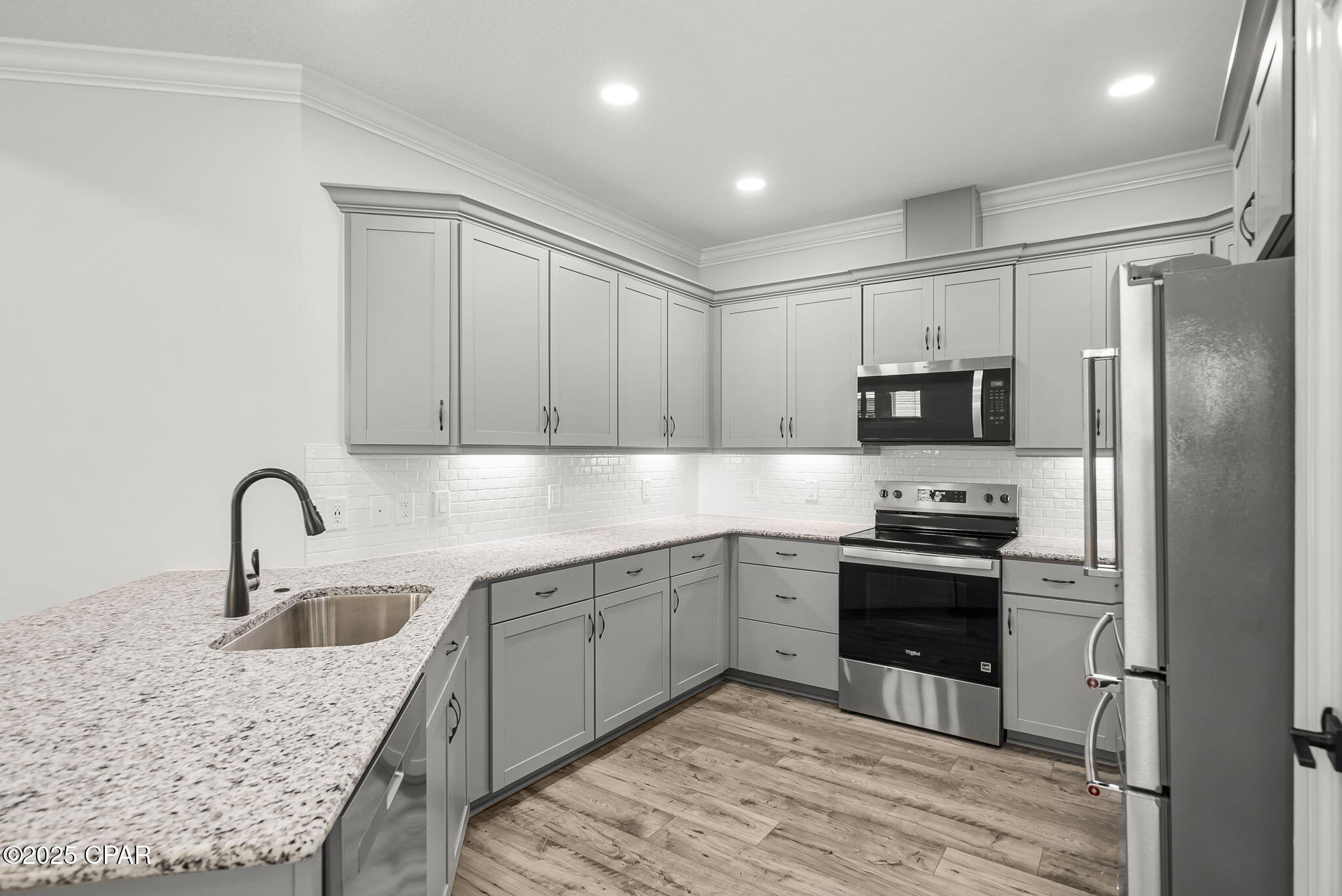 8494 Hang Loose Court