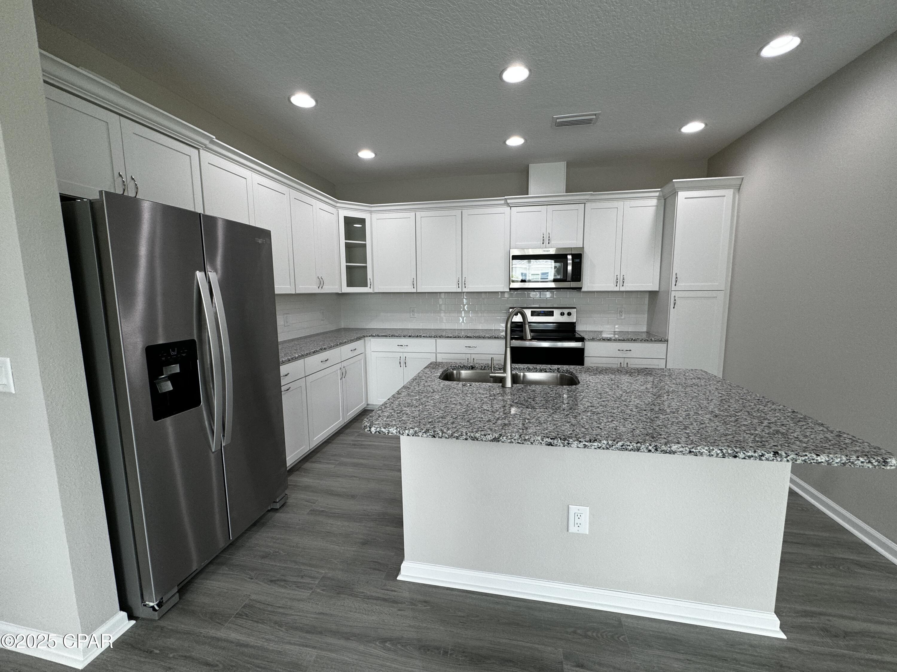9022 Parrot Place
