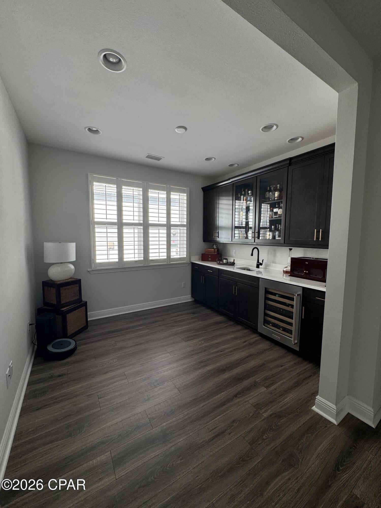 8494 Island Breeze Avenue