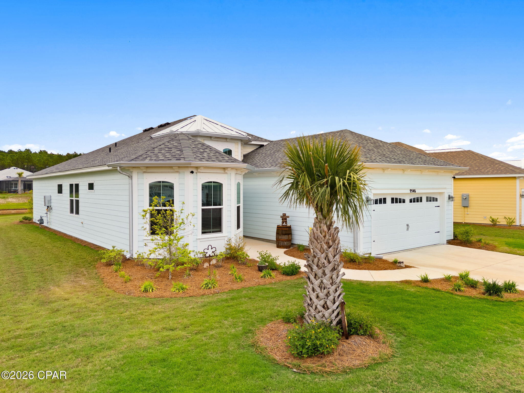9546 Paradise Drive