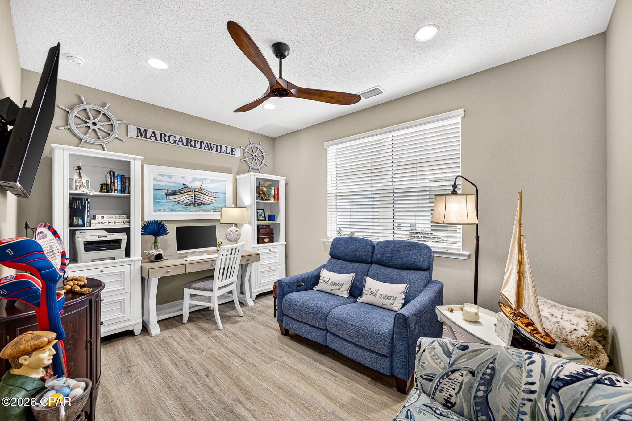 9196 Paradise Drive