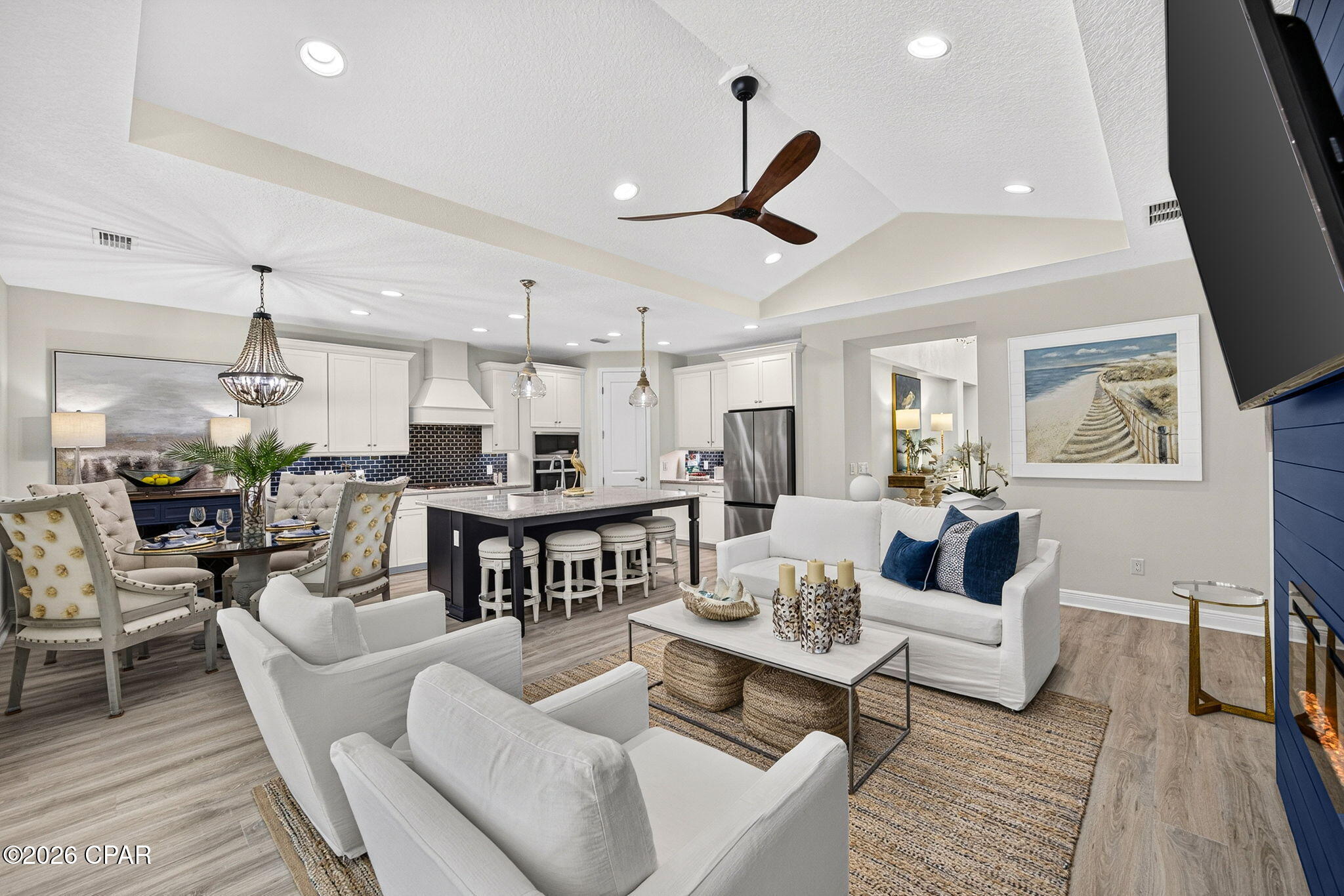 9196 Paradise Drive