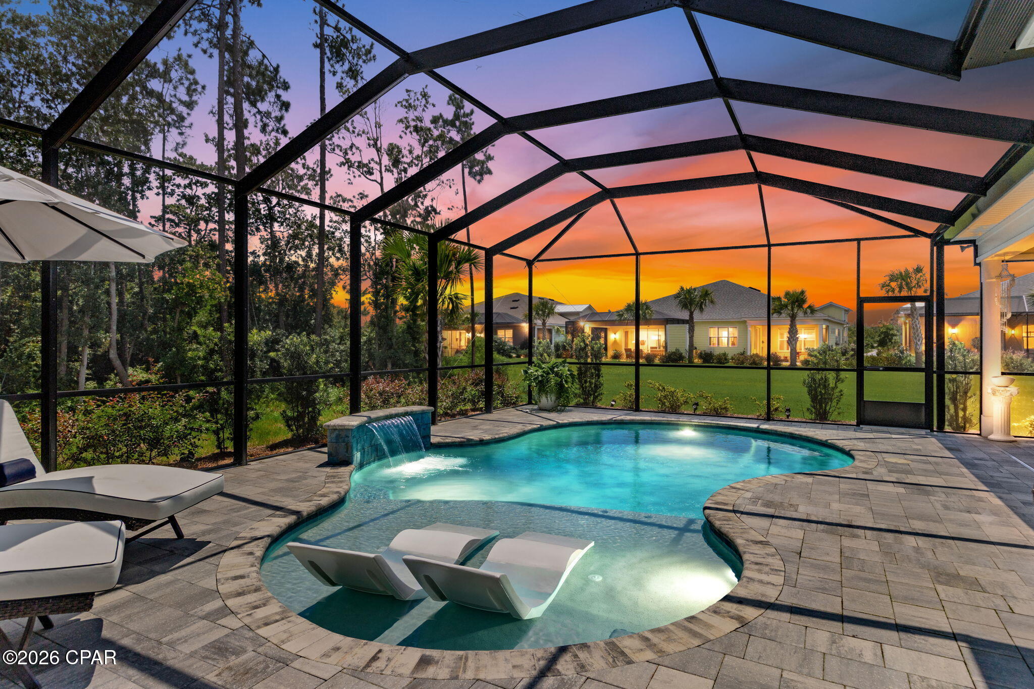 9196 Paradise Drive